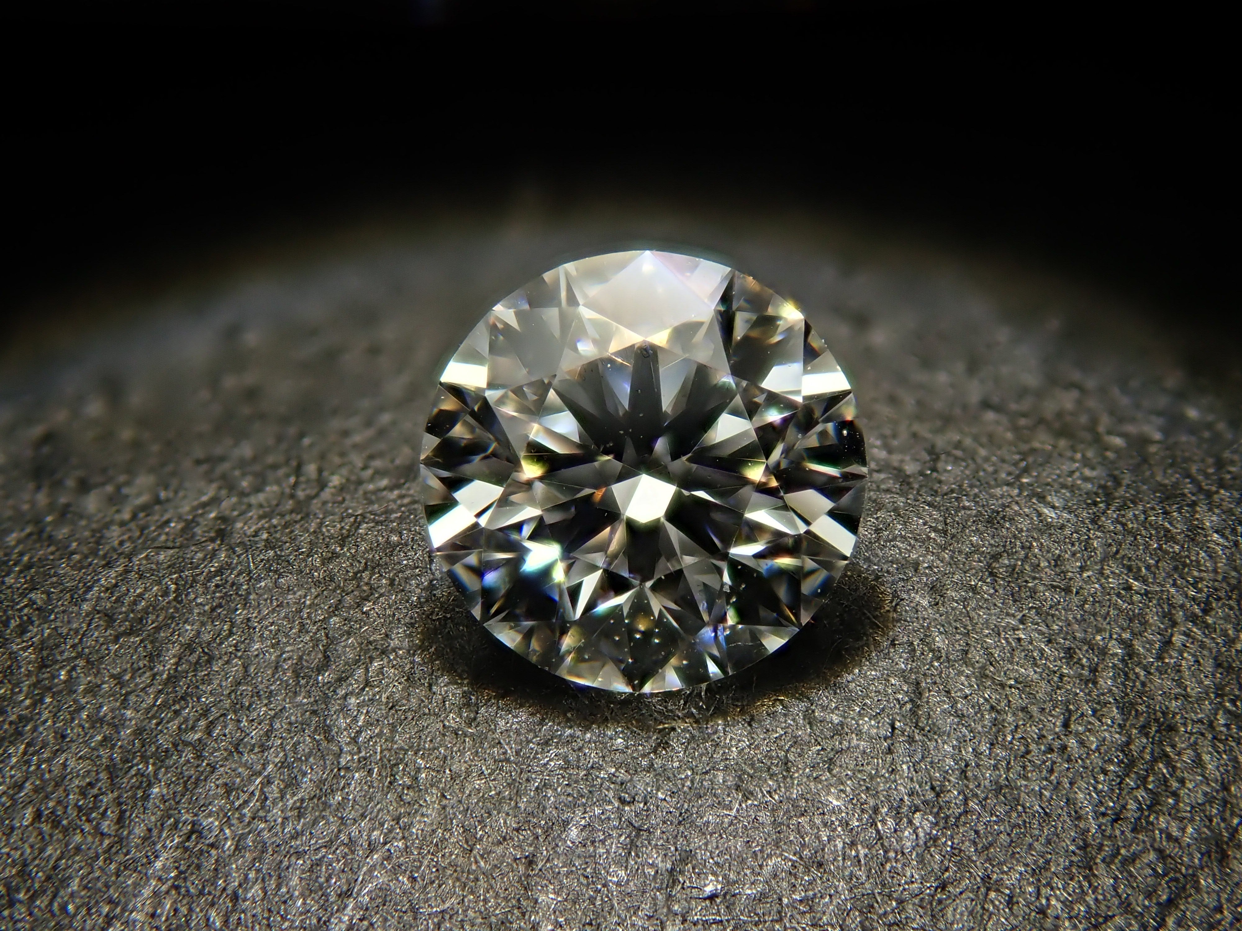 フローレスダイヤモンド(H&C) 0.210ctルース(D, FL, 3Excellent H&C)