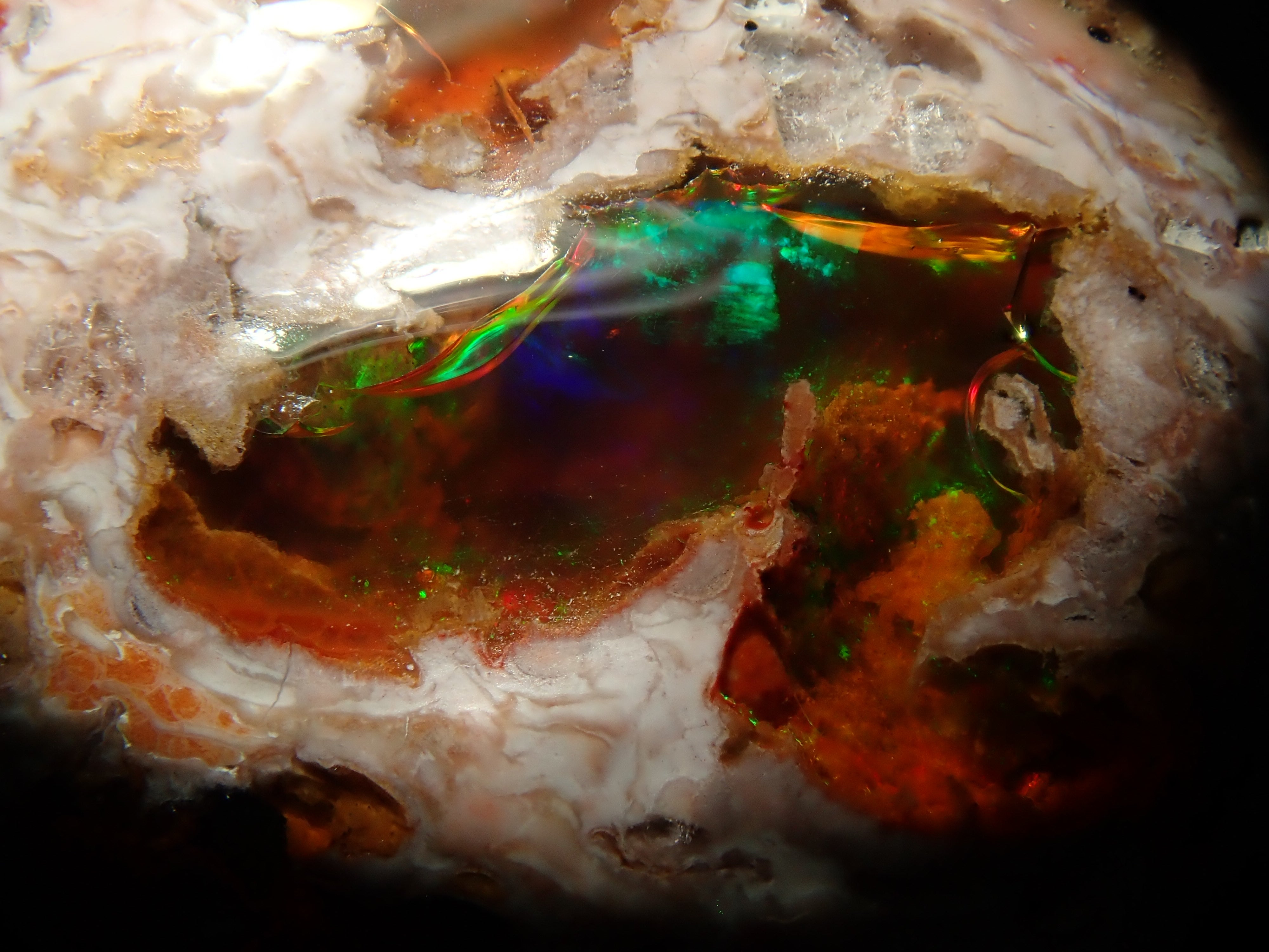 【12562861掲載】メキシコ産カンテラオパール 7.520ctルース