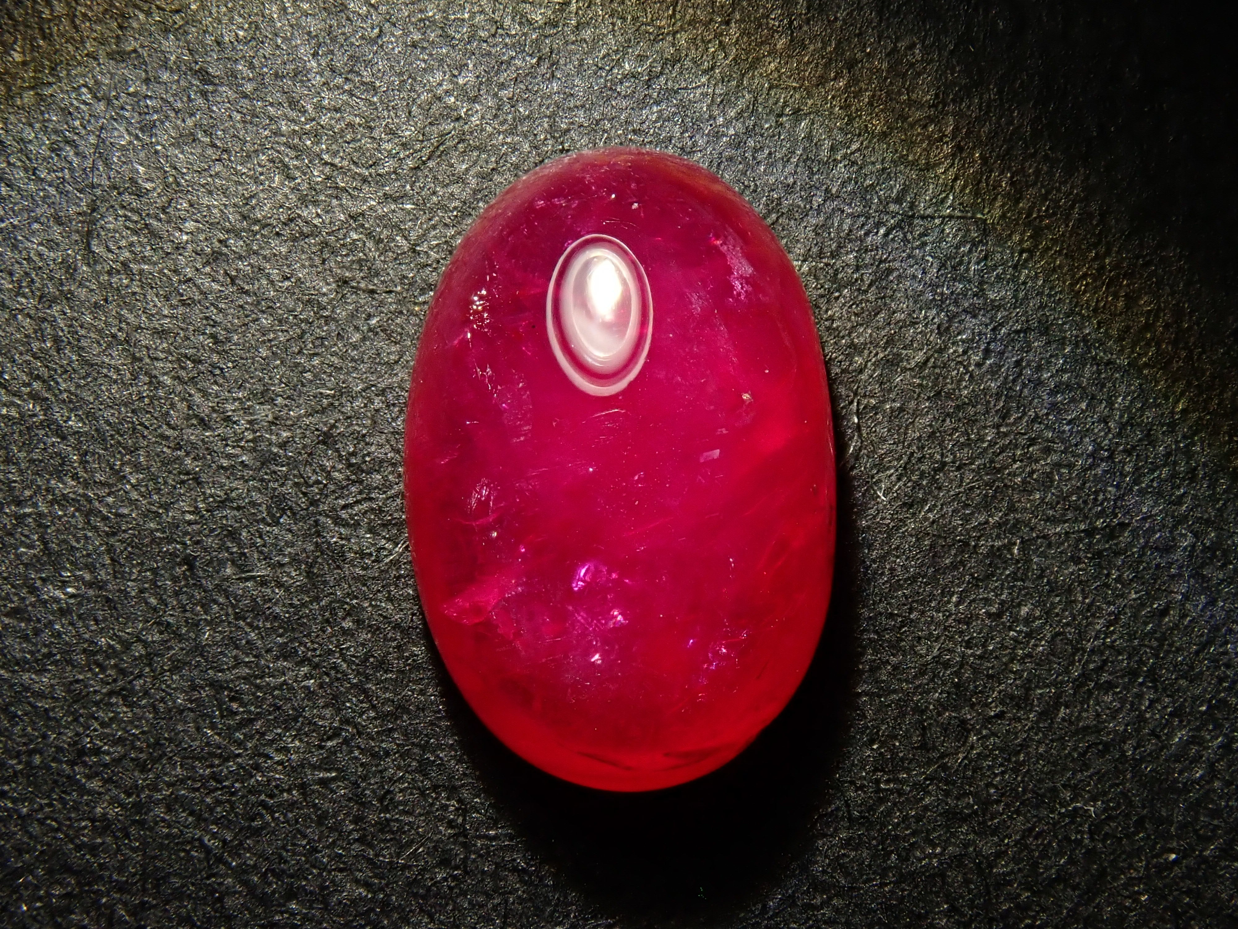 【12562858掲載】ベトナム産ルビー 1.758ctルース