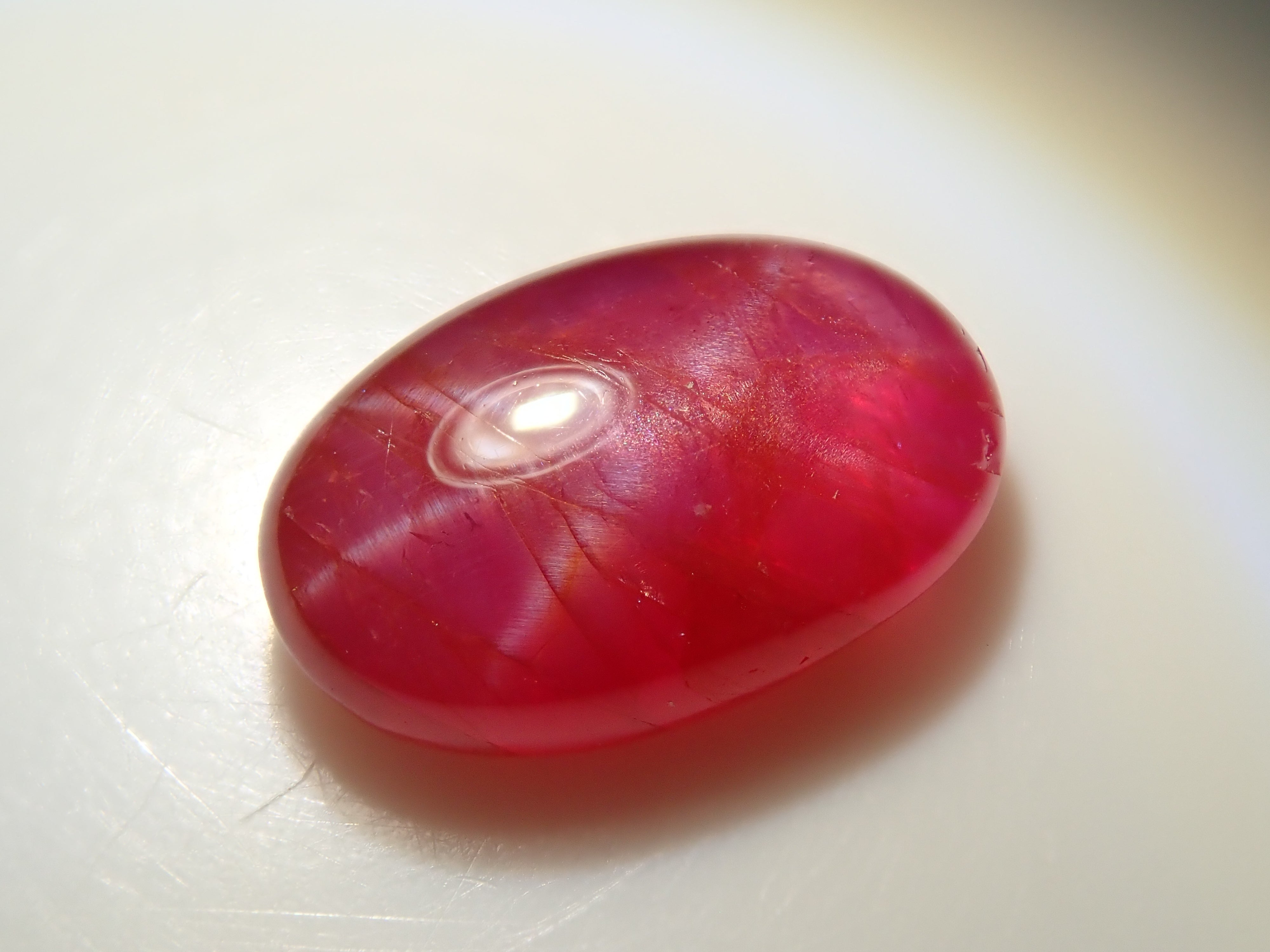 【12562859掲載】ベトナム産スタールビー(非加熱) 1.696ctルース