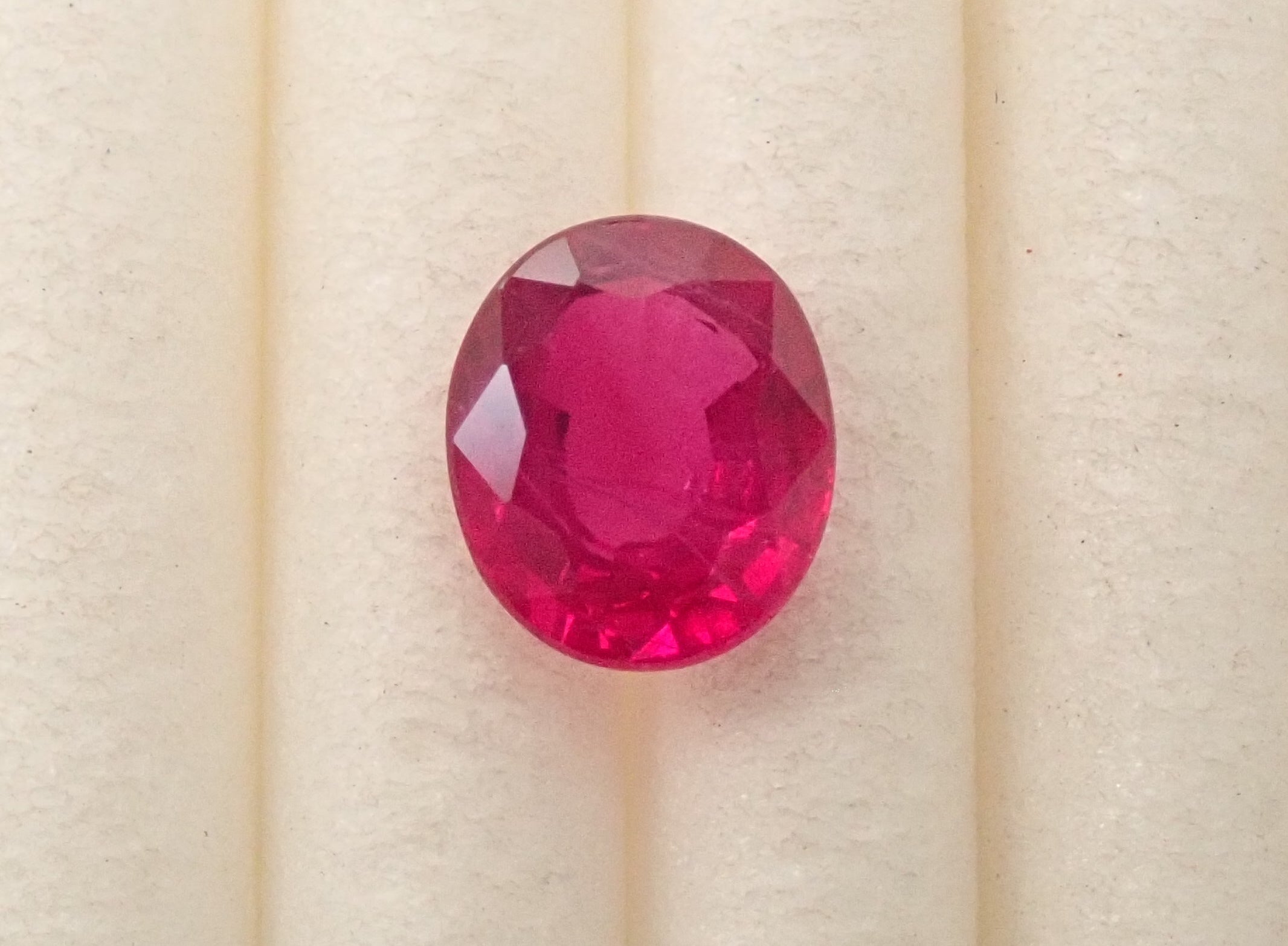 【4/30 22時販売】ルビー 0.528ctルース 鑑別書