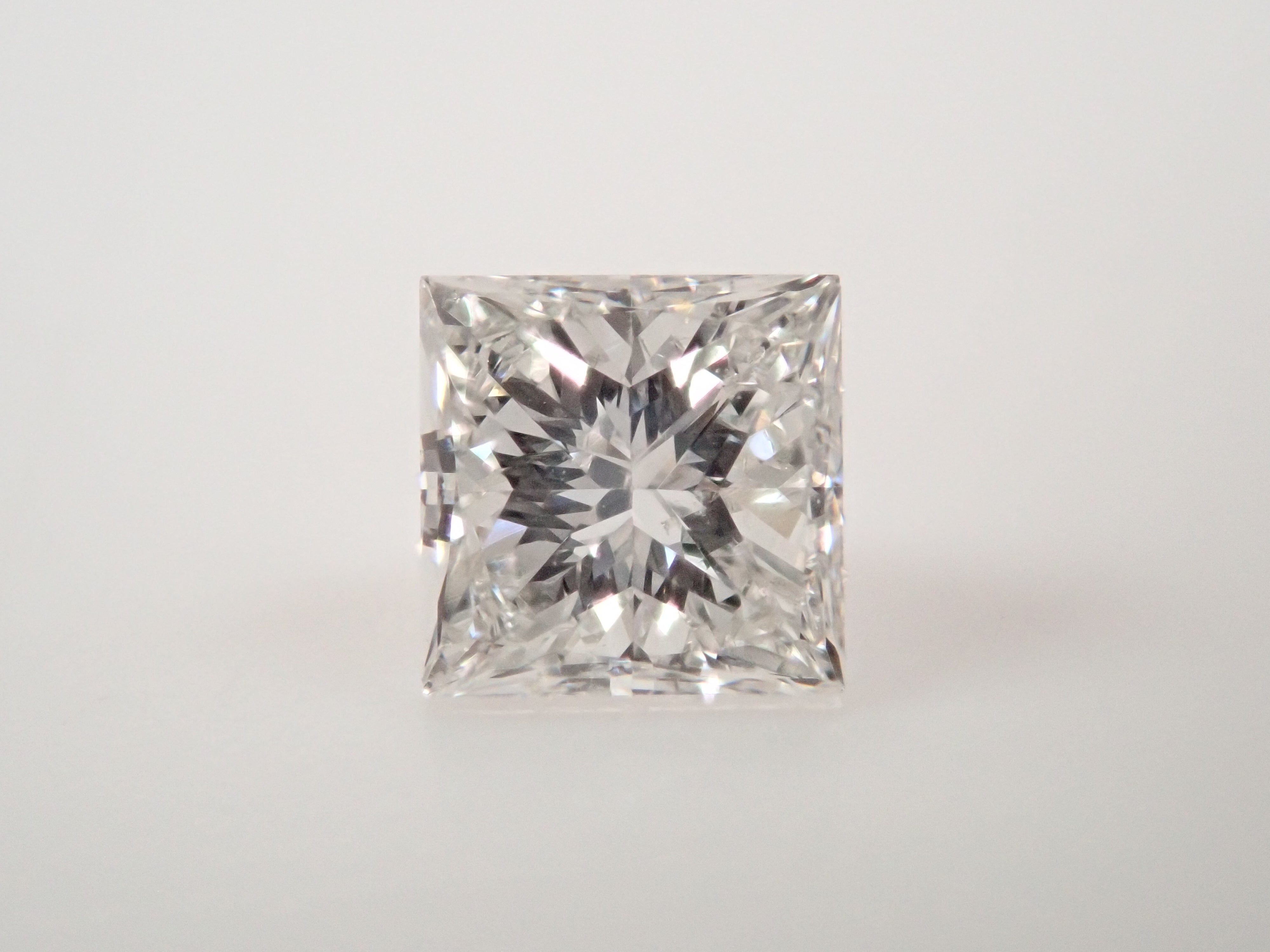 【32501907掲載】ダイヤモンド 0.319ctルース(F, SI-1)