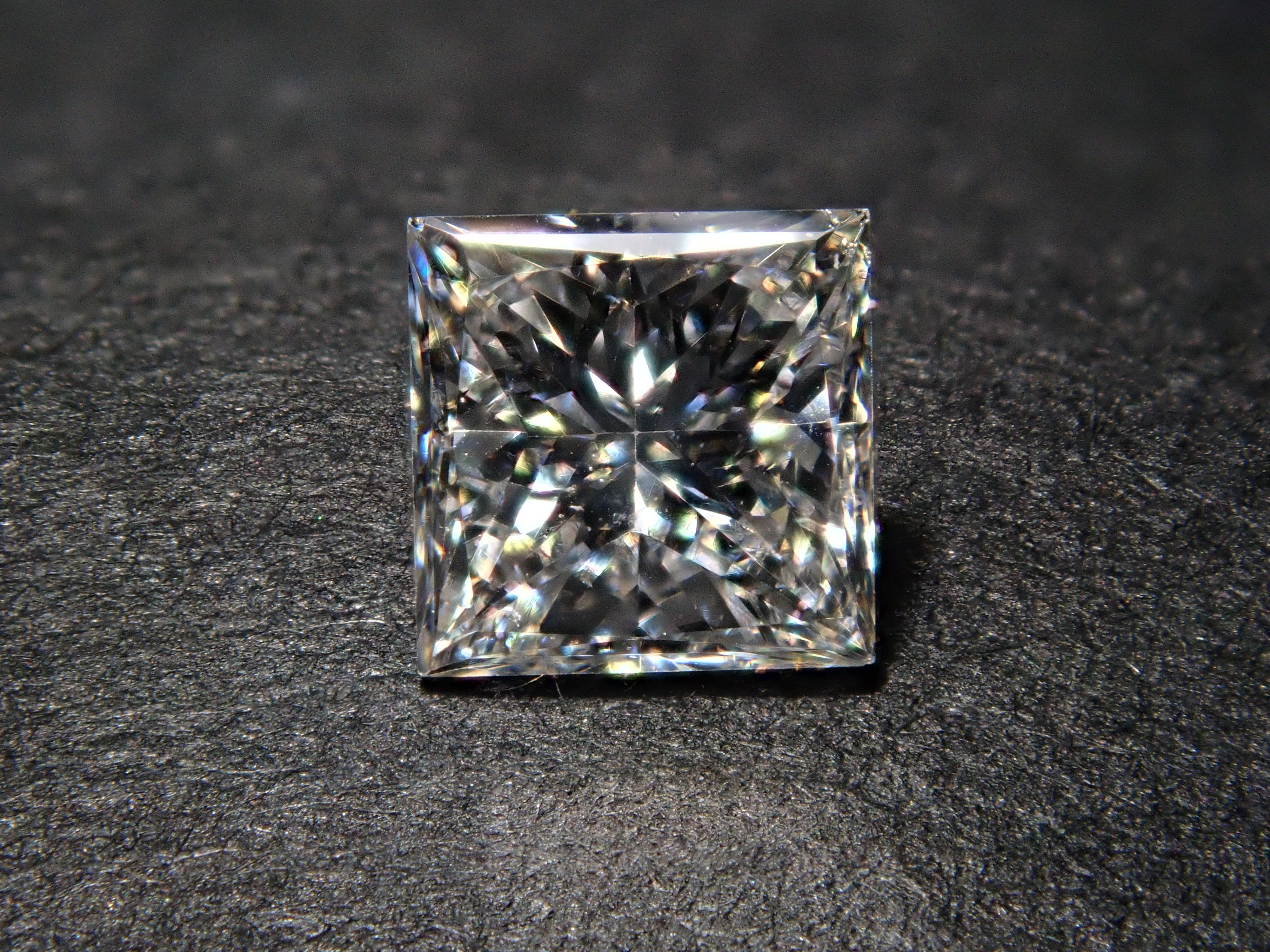 【32501907掲載】ダイヤモンド 0.319ctルース(F, SI-1)