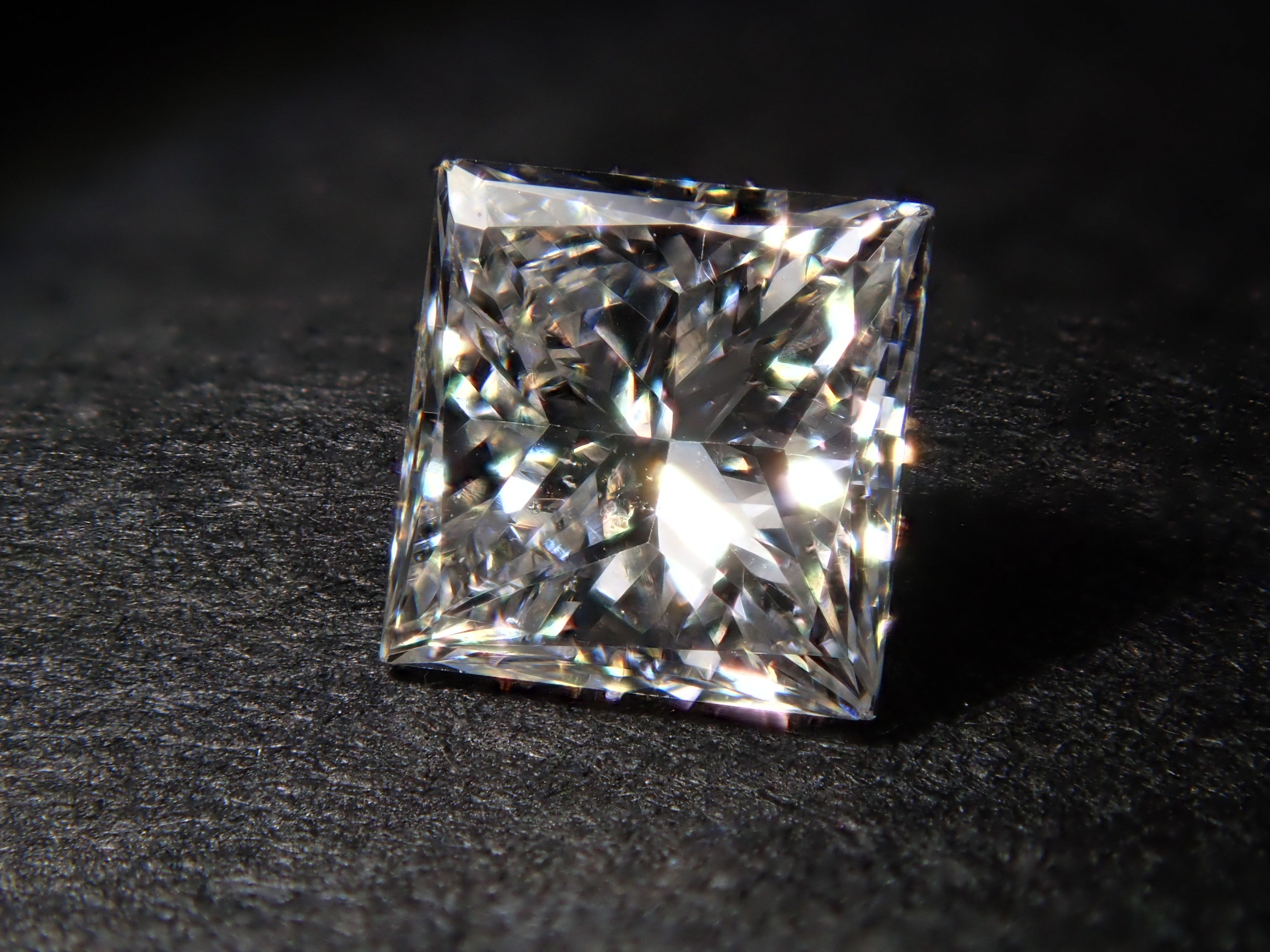 【32501907掲載】ダイヤモンド 0.319ctルース(F, SI-1)