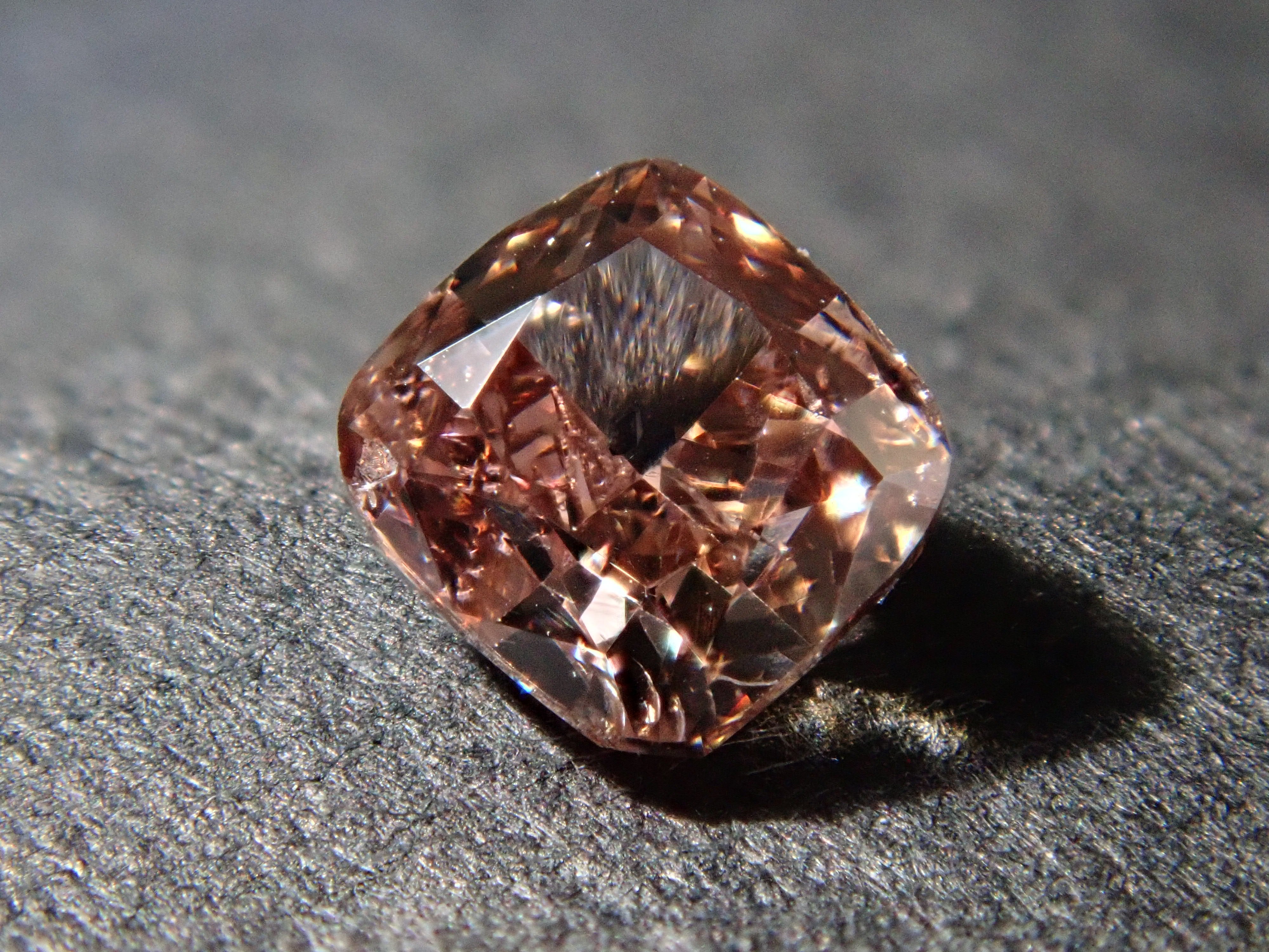 【32501908掲載】ブラウンダイヤモンド 0.290ctルース(FANCY BROWN, SI-2)