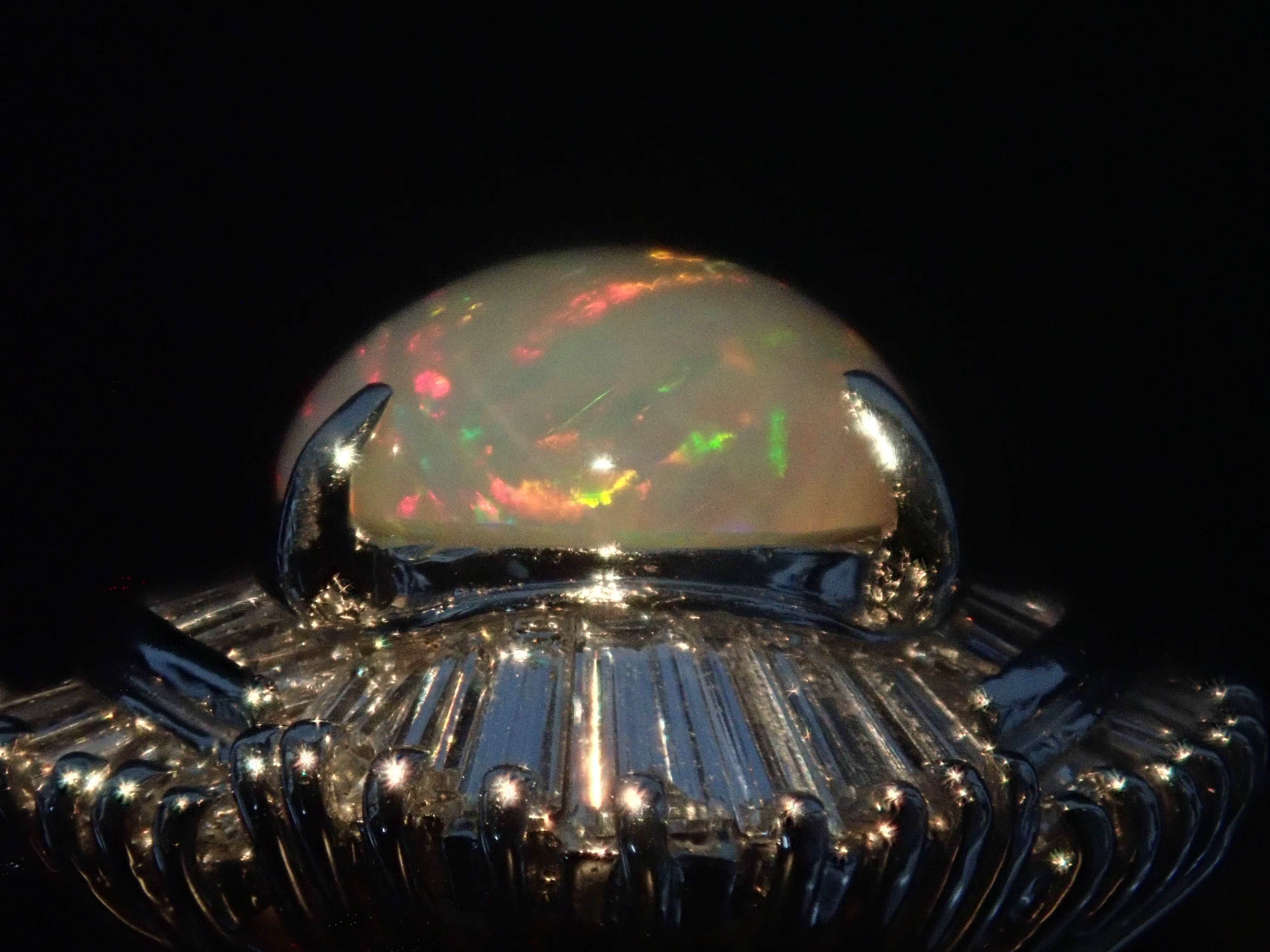 Pt900 オパール 2.61ct・ダイヤモンド0.858ctリング