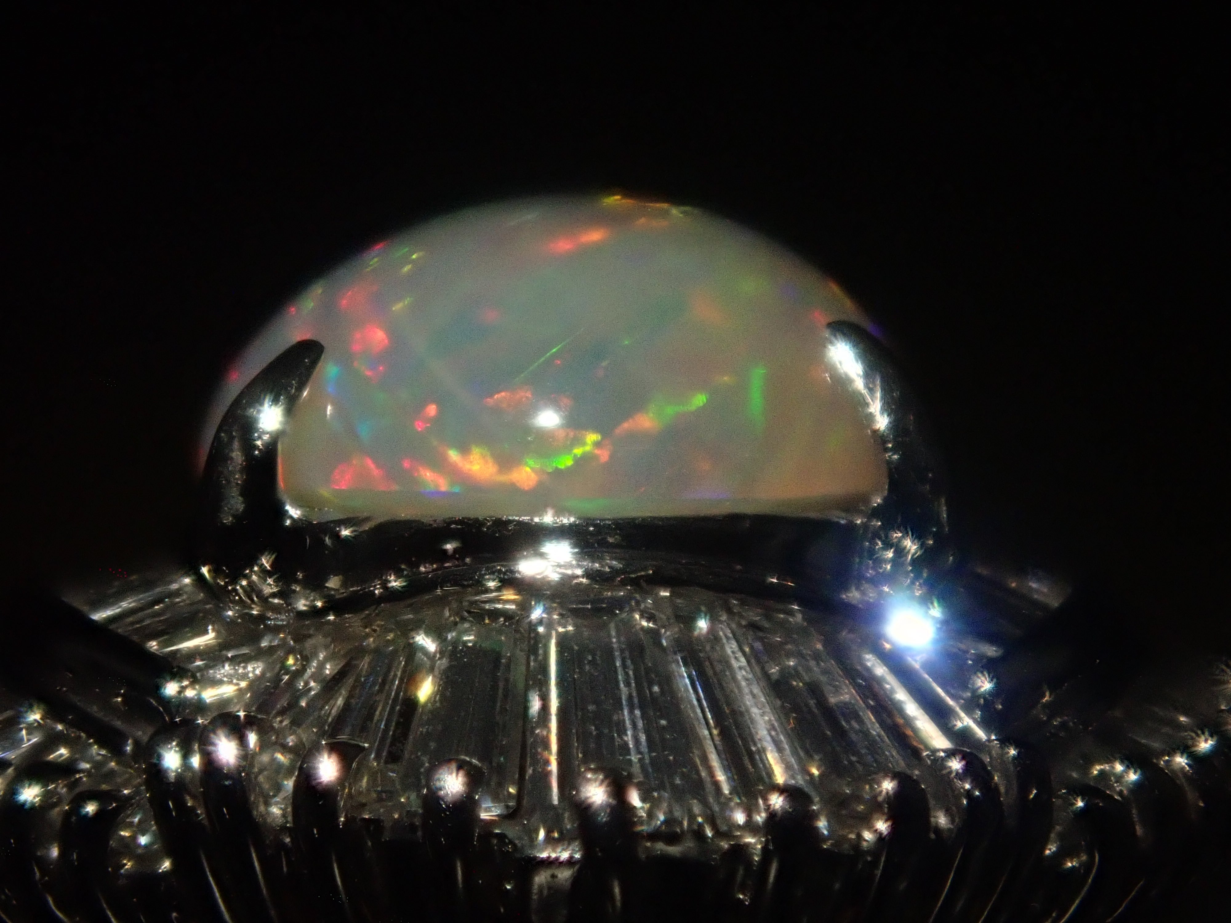 Pt900 オパール 2.61ct・ダイヤモンド0.858ctリング