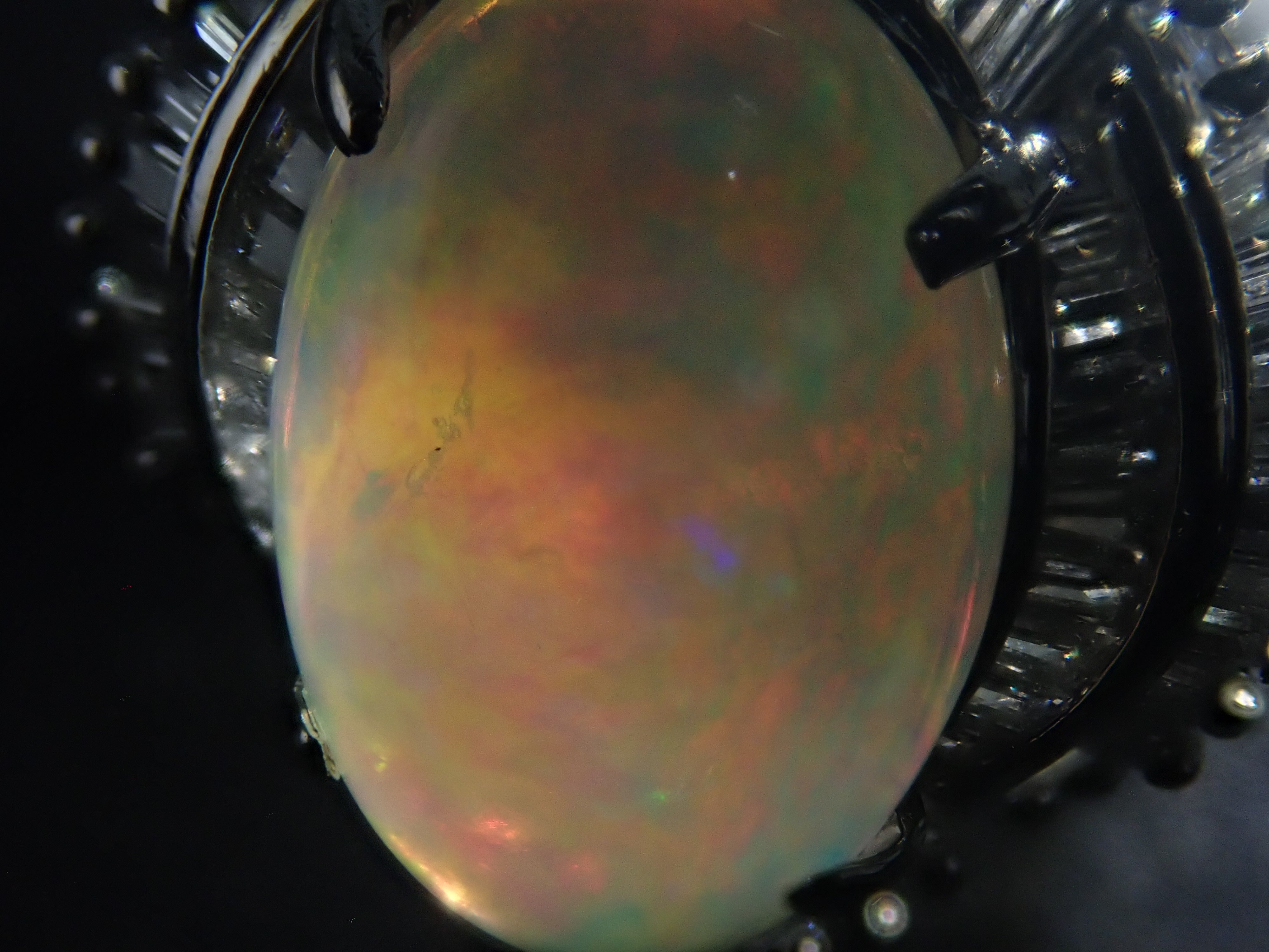Pt900 オパール 2.61ct・ダイヤモンド0.858ctリング