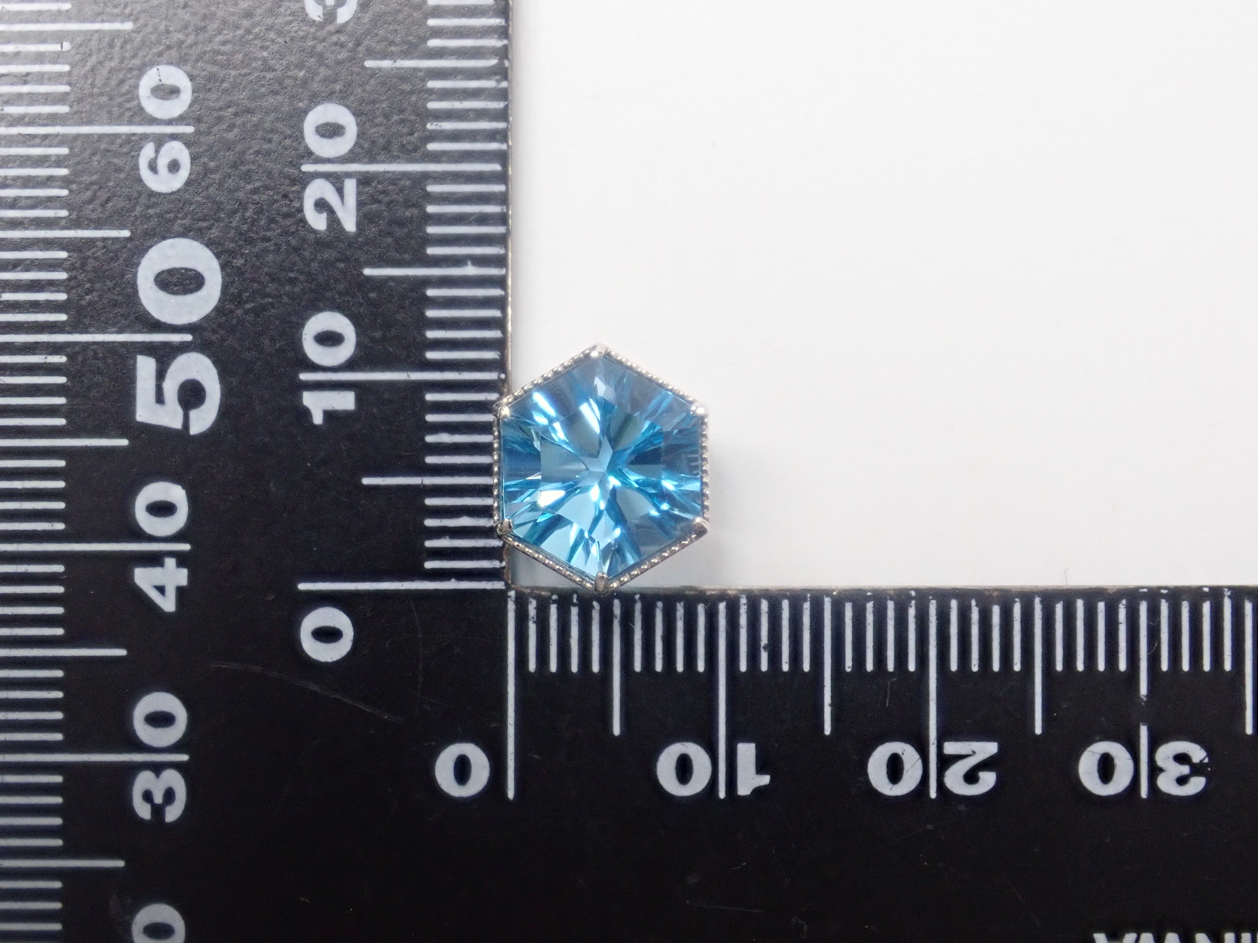 【22602571掲載】【カラフリ】Pt950 スイスブルートパーズ 3.5ct ペンダントトップ(ネックレストップ)