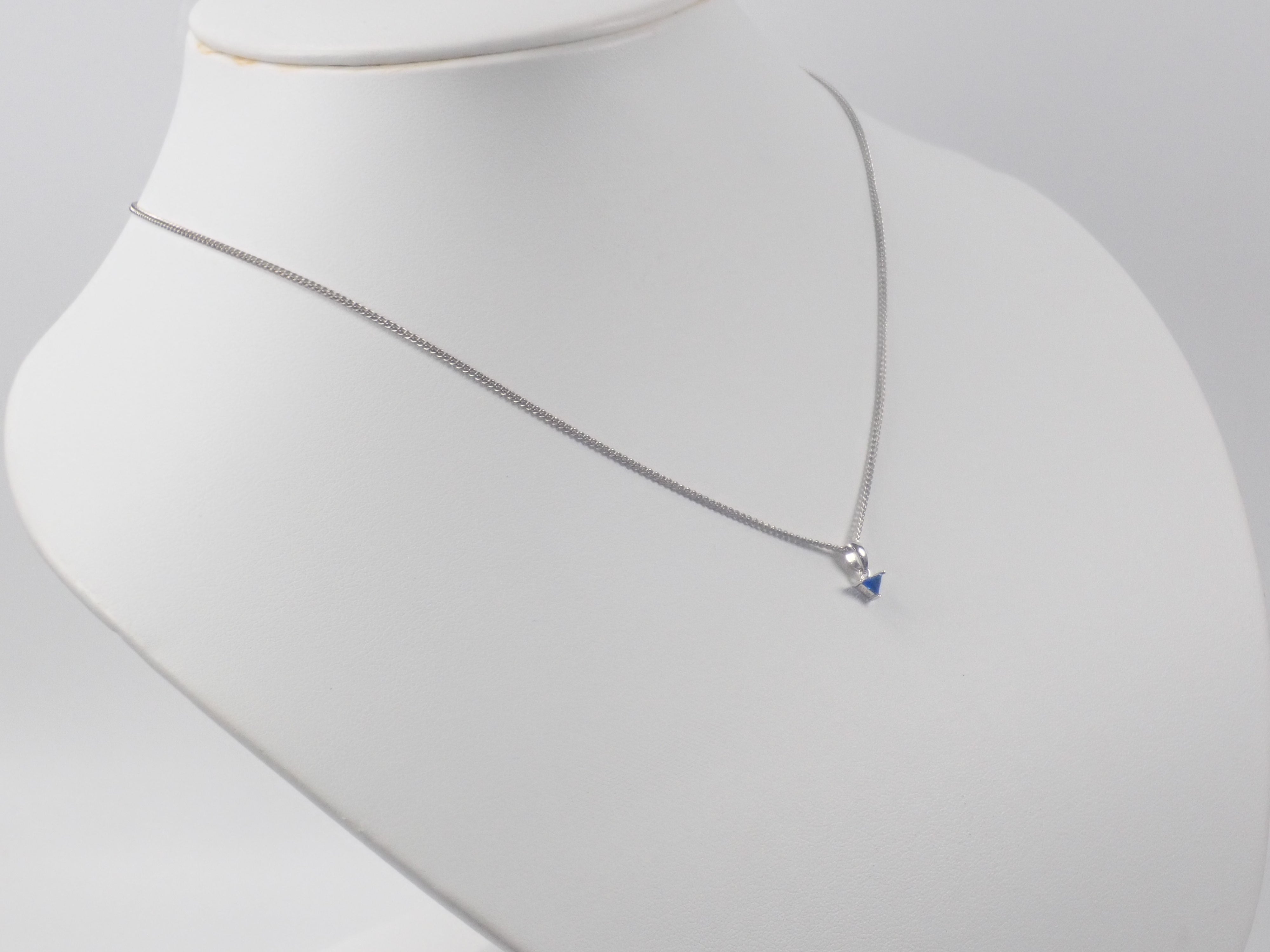 【22602576掲載】【カラフリ】Pt900 アウイナイト 0.065ct ペンダントトップ(ネックレストップ)