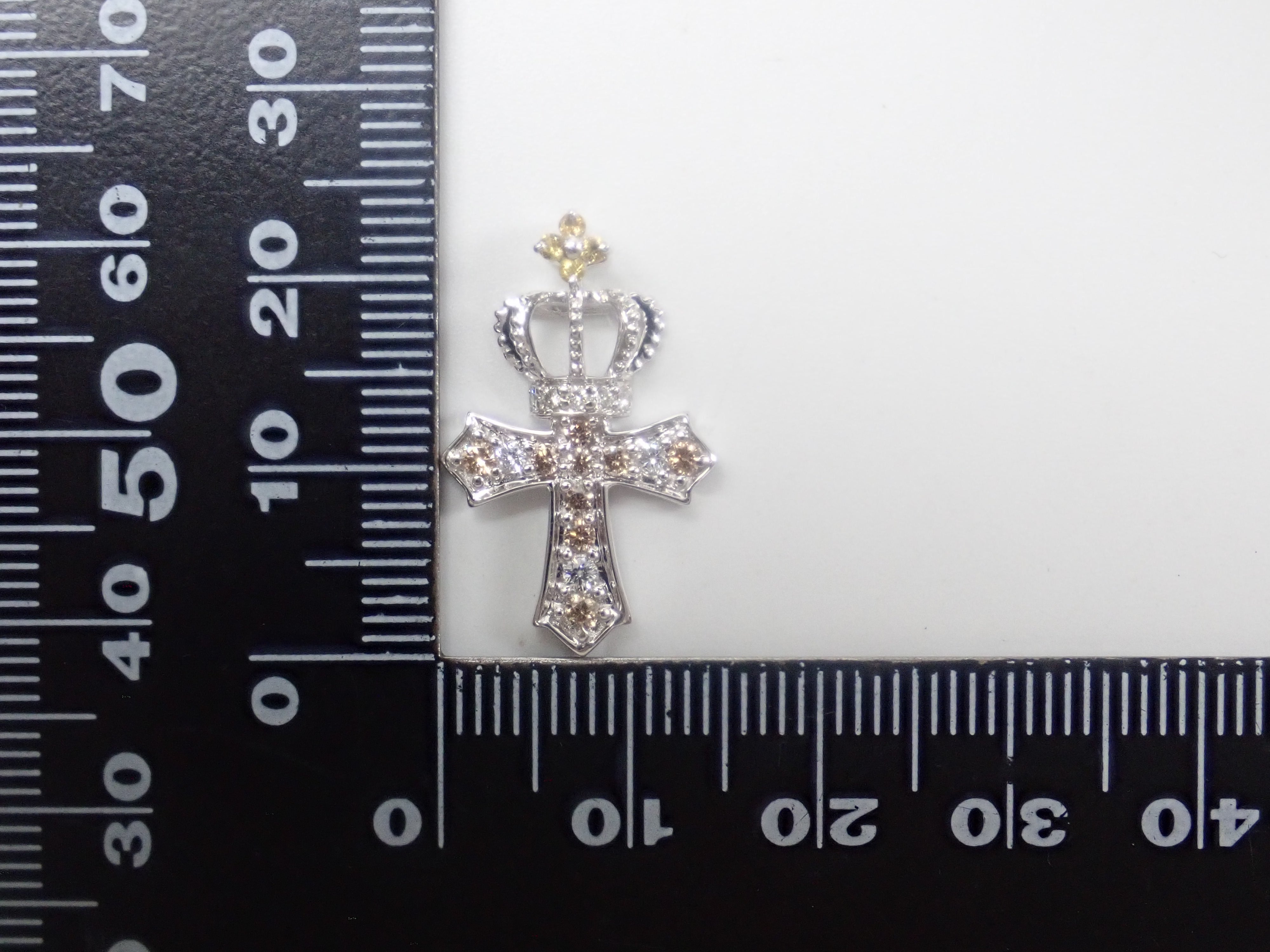 K18WG イエローサファイア 0.05ct ペンダントトップ(ネックレストップ)