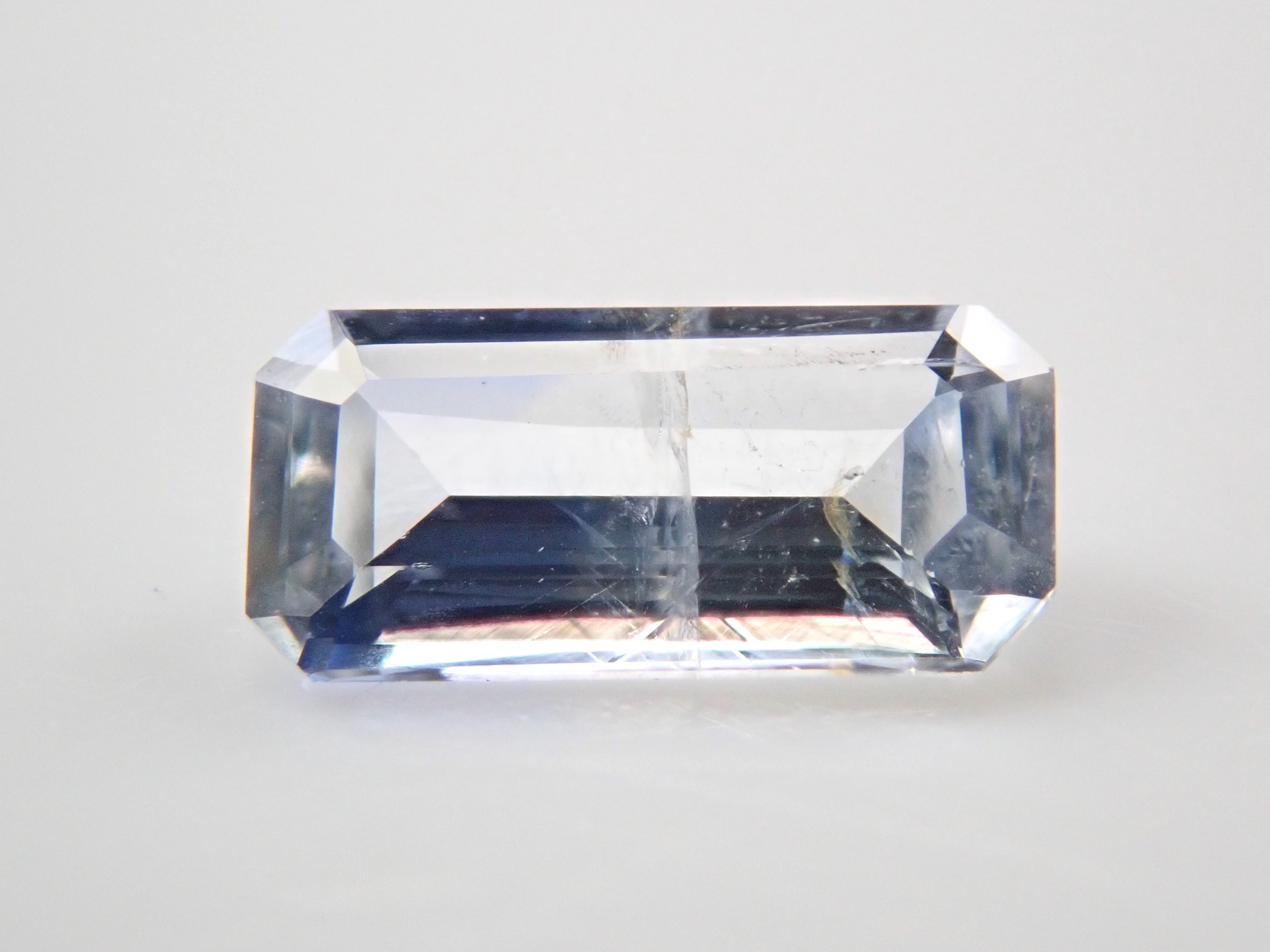 來自納米比亞的 Jeremejevite 0.261 克拉裸石