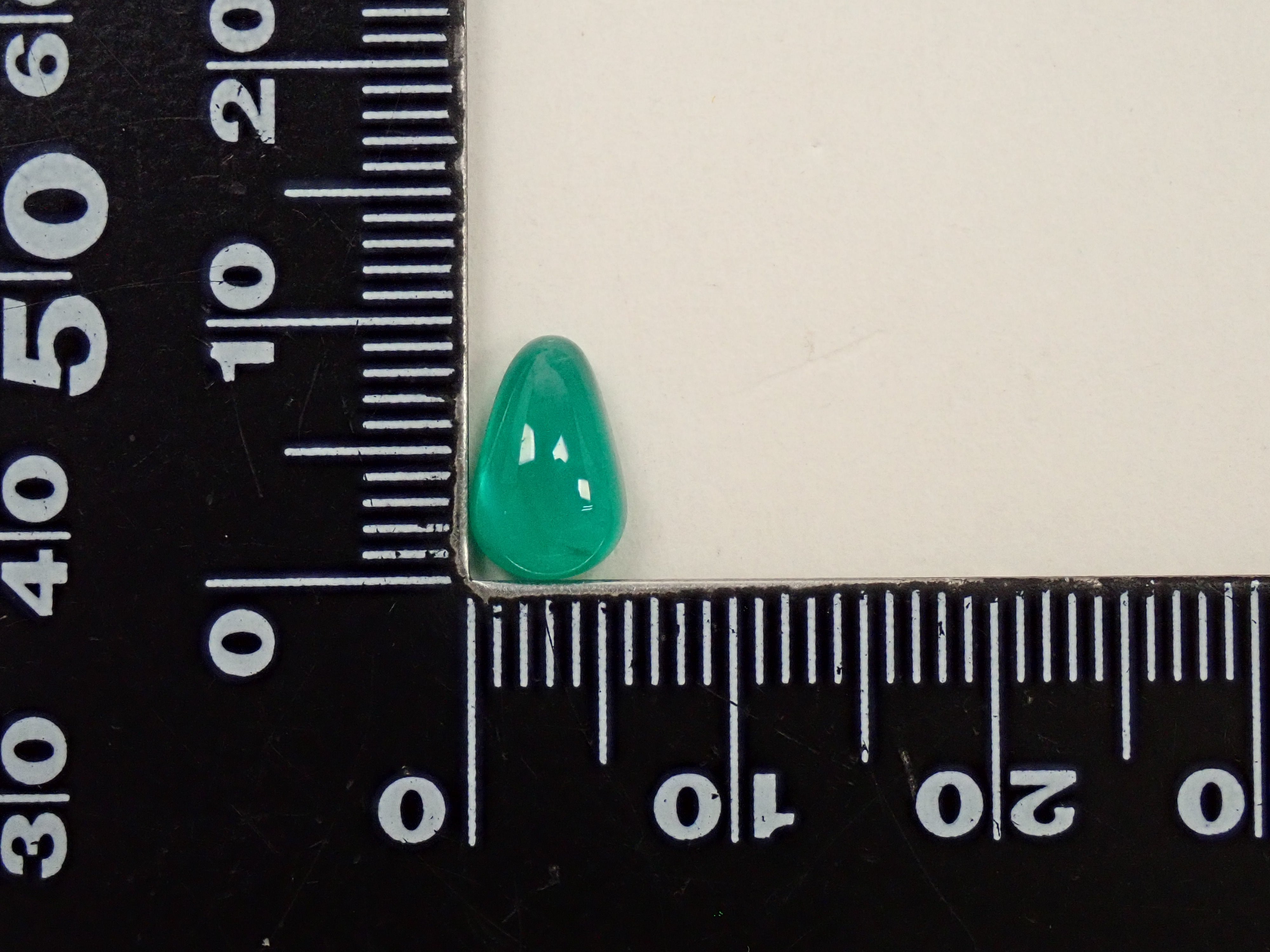 コロンビア産エメラルドキャッツアイ 1.571ctルース