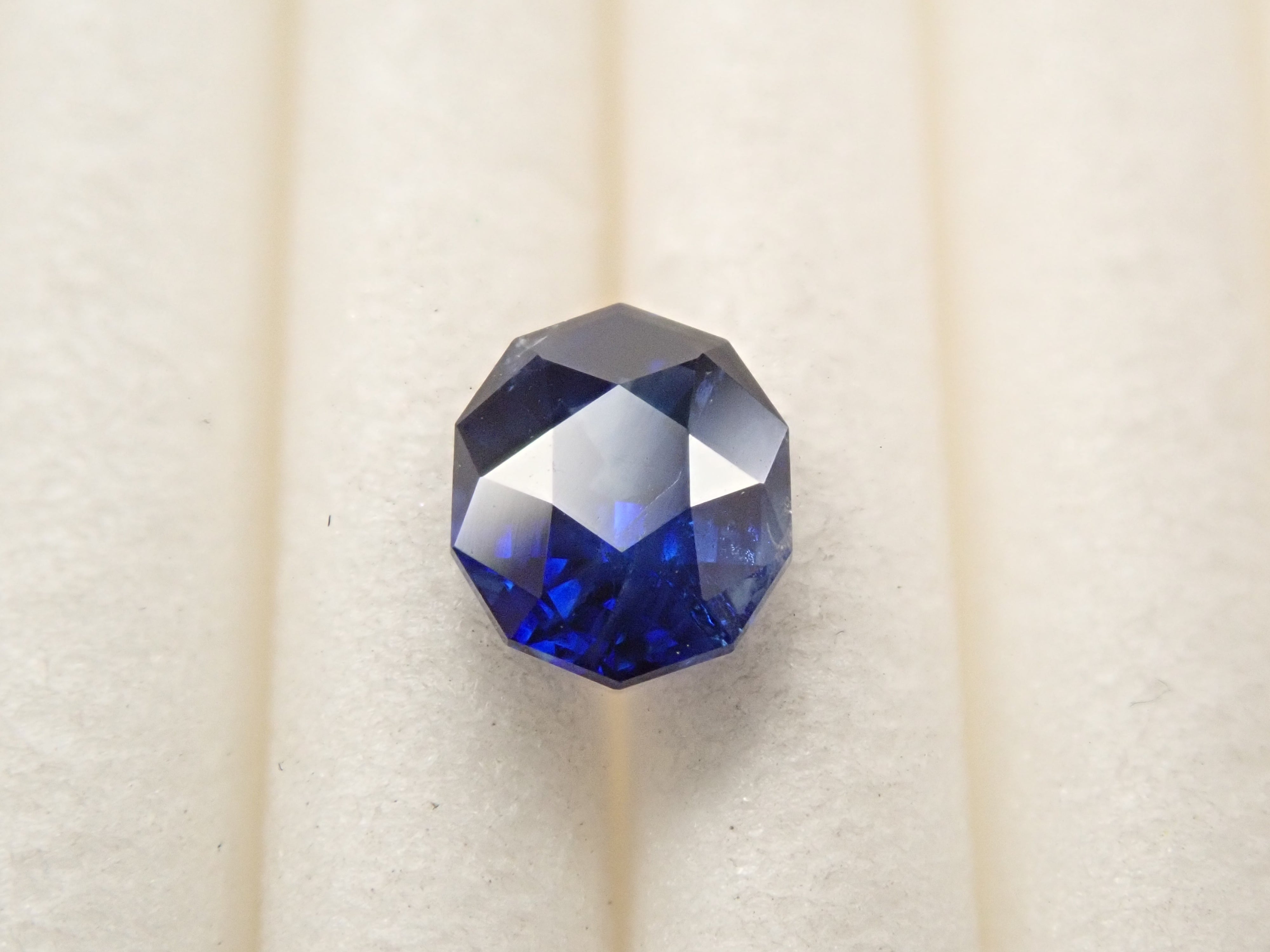 ブルーサファイア 0.448ctルース