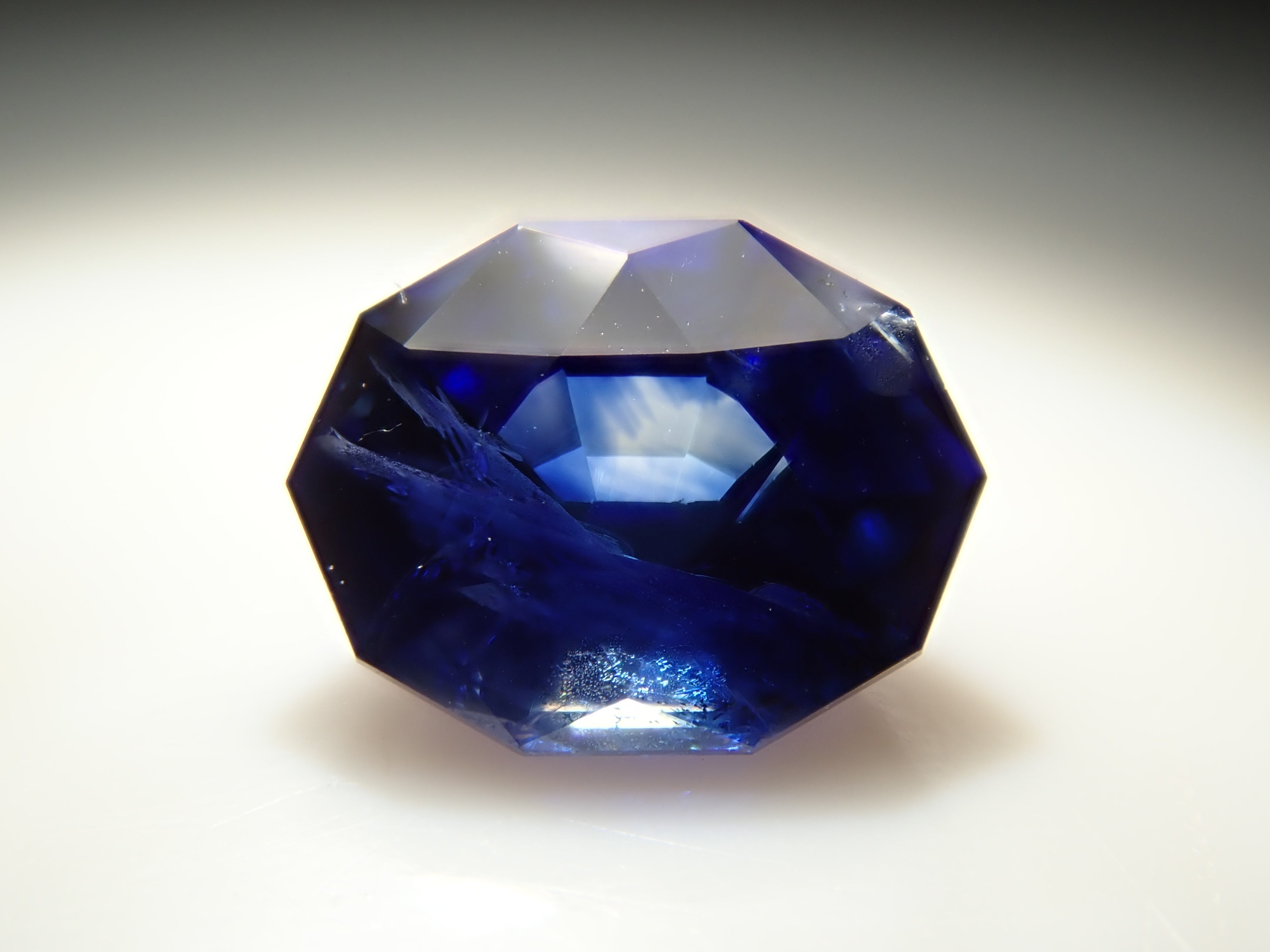 ブルーサファイア 0.448ctルース