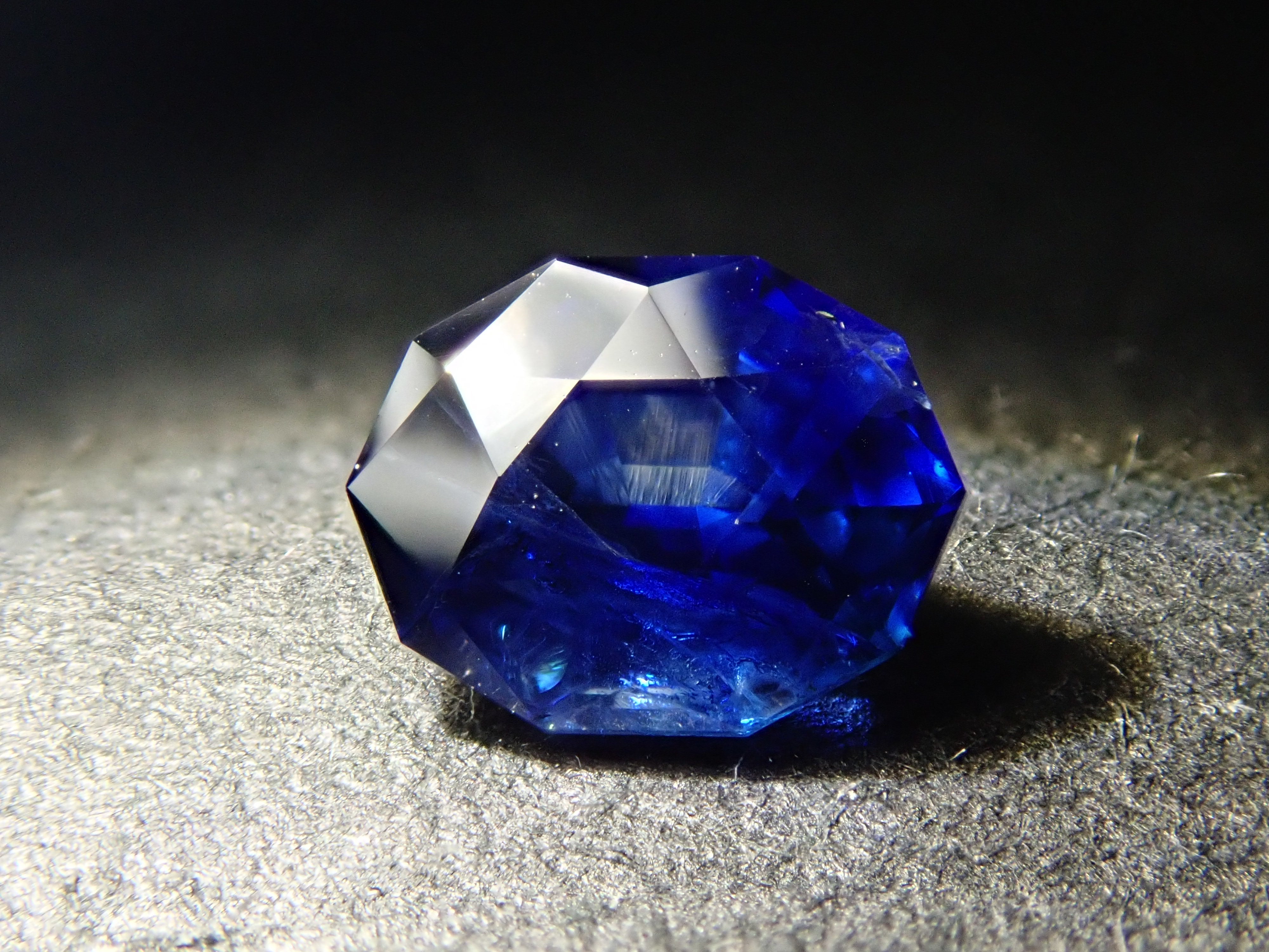 ブルーサファイア 0.448ctルース