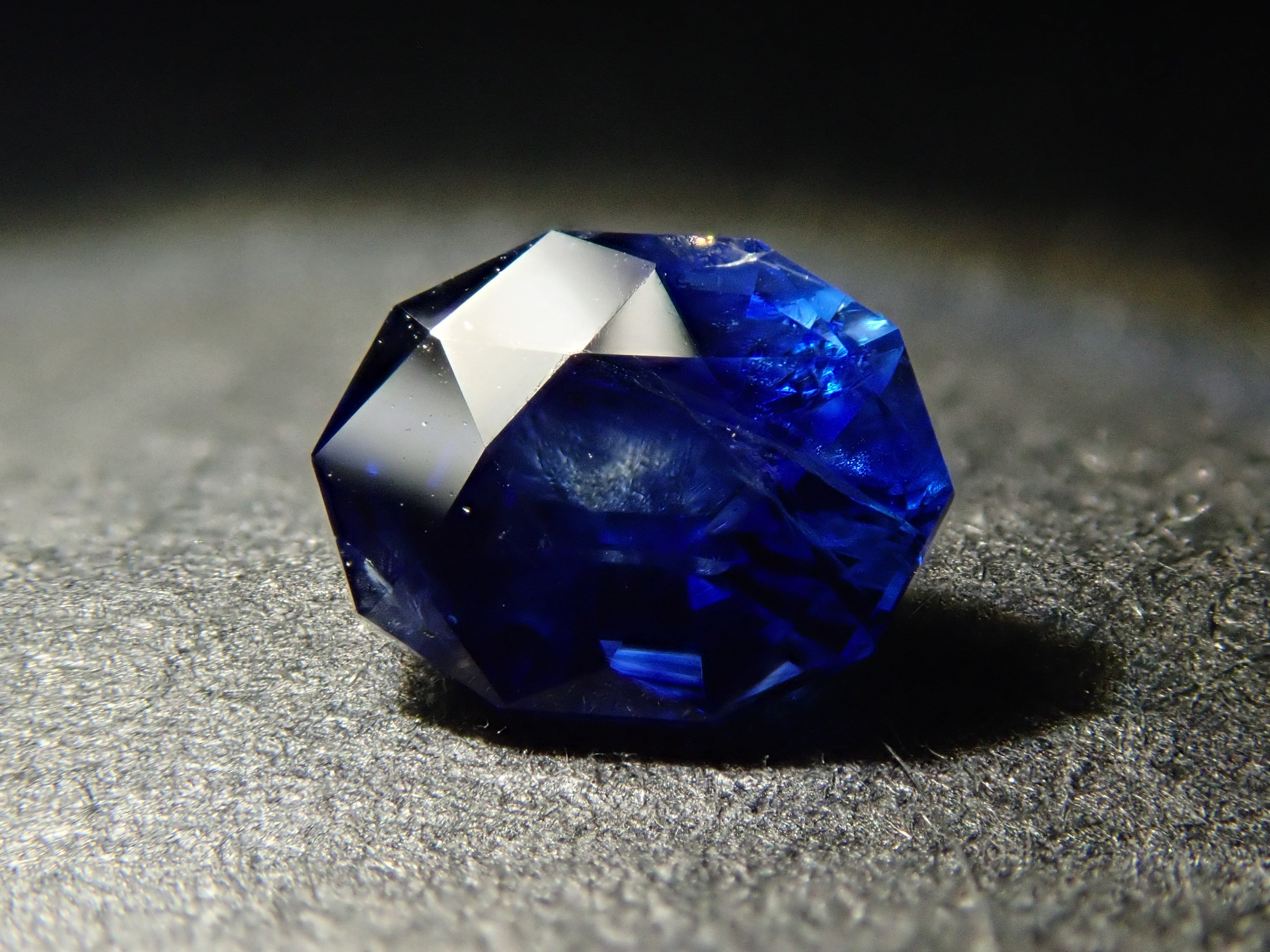 ブルーサファイア 0.448ctルース