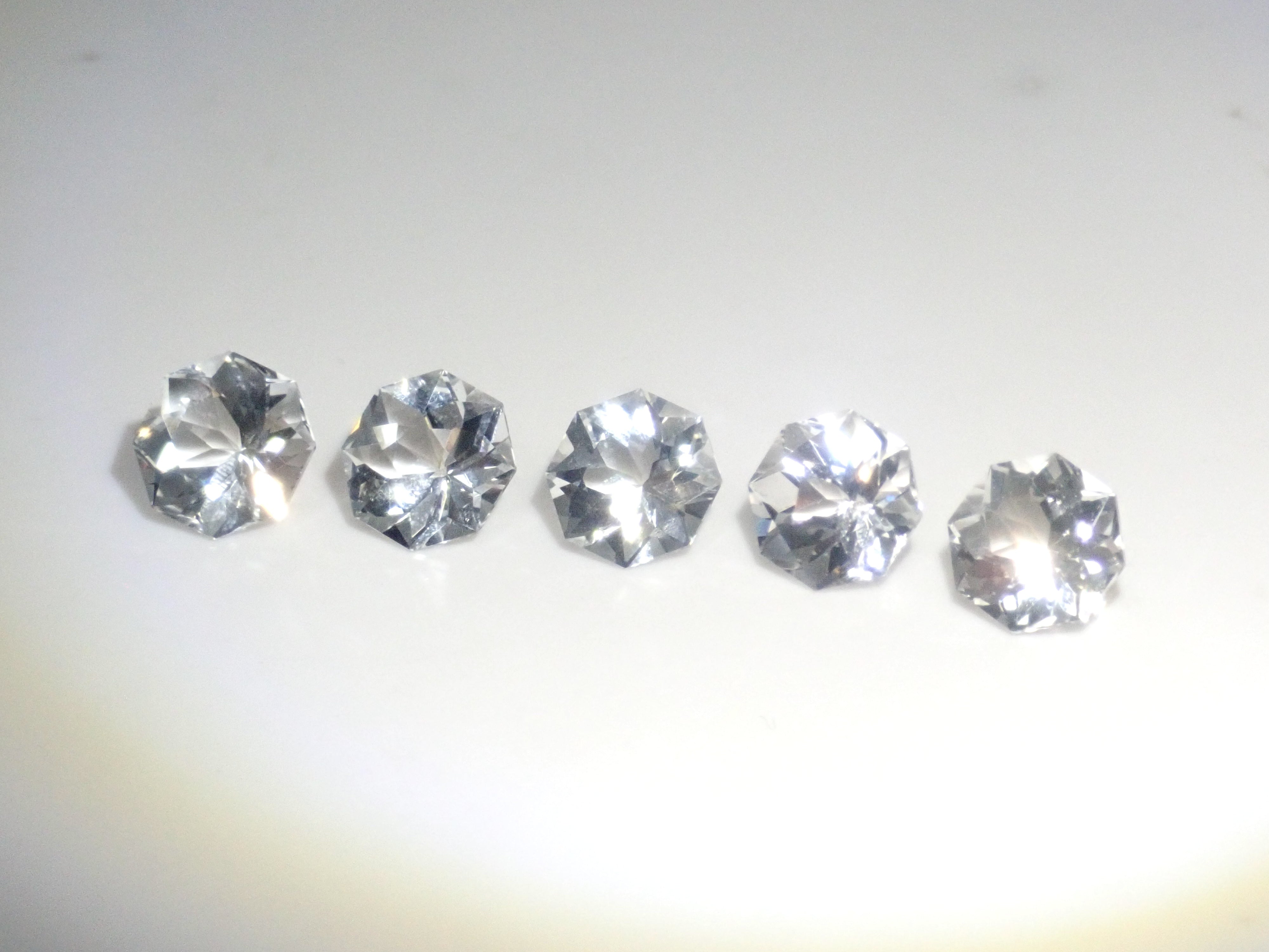 【5/16 22時販売】《限定20石》ビッグジェムガチャ💎19ct upのシミズ貴石様カメリアカットが当たる《複数購入割引有》