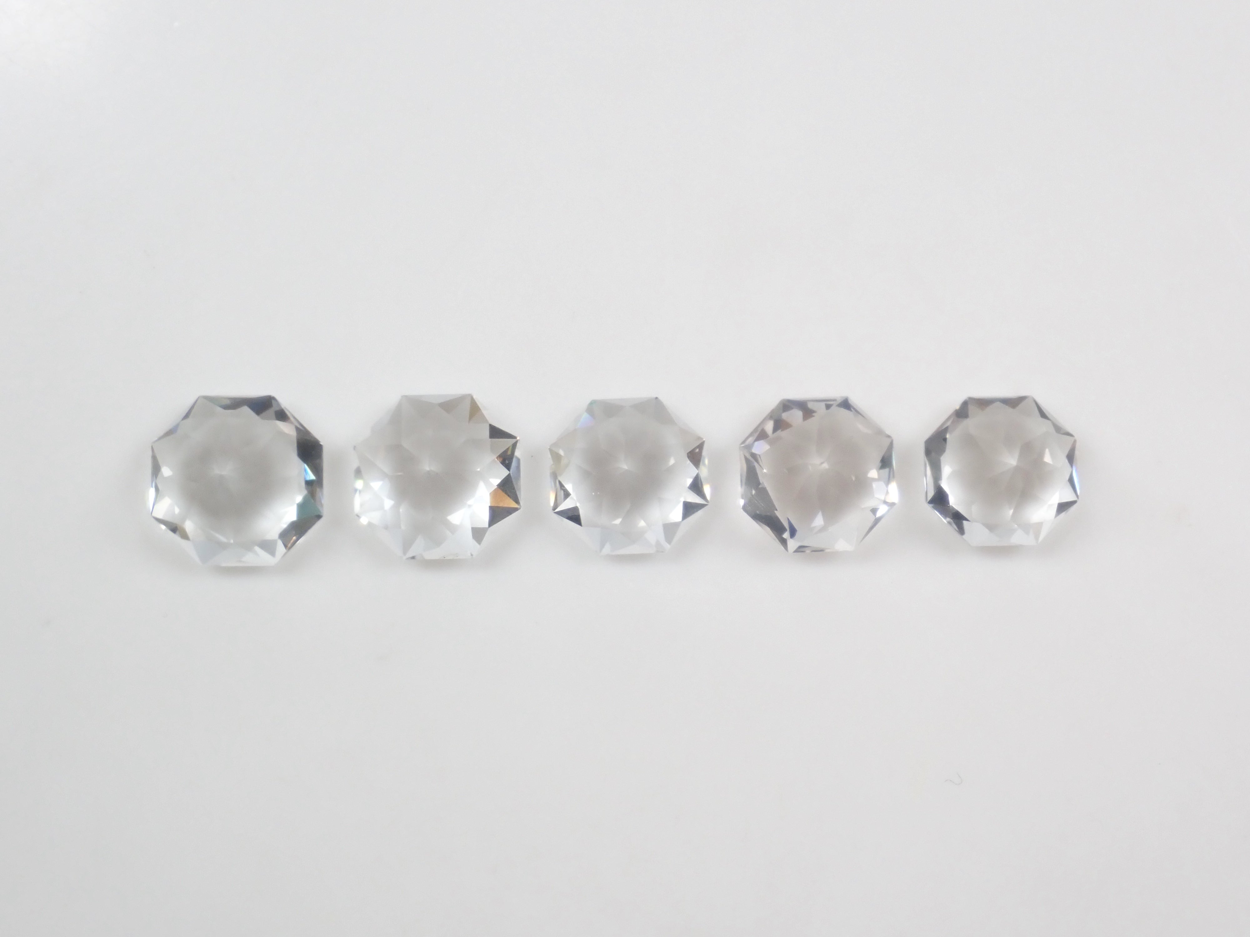 【5/16 22時販売】《限定20石》ビッグジェムガチャ💎19ct upのシミズ貴石様カメリアカットが当たる《複数購入割引有》