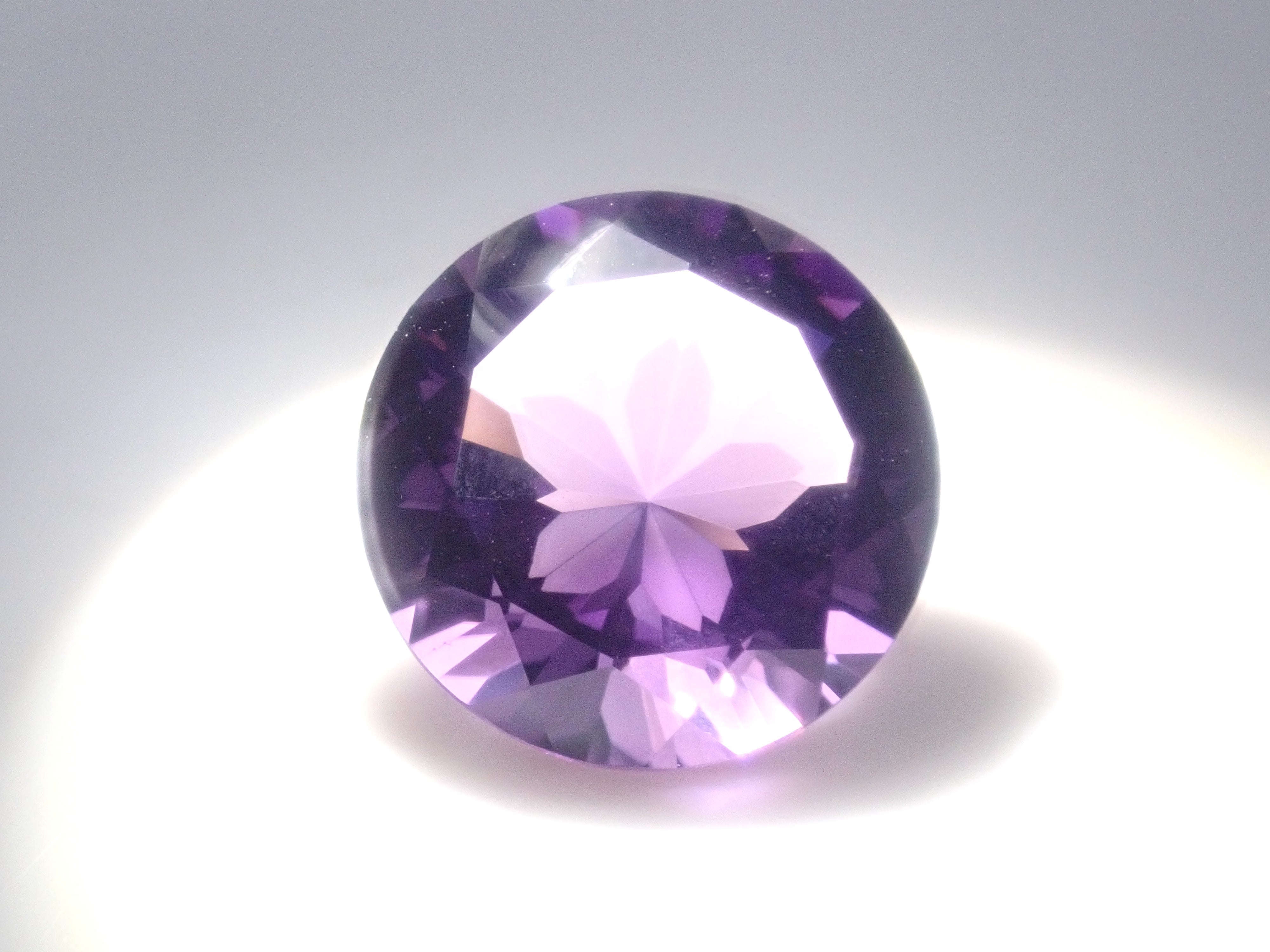 【5/16 22時販売】《限定20石》ビッグジェムガチャ💎19ct upのシミズ貴石様カメリアカットが当たる《複数購入割引有》