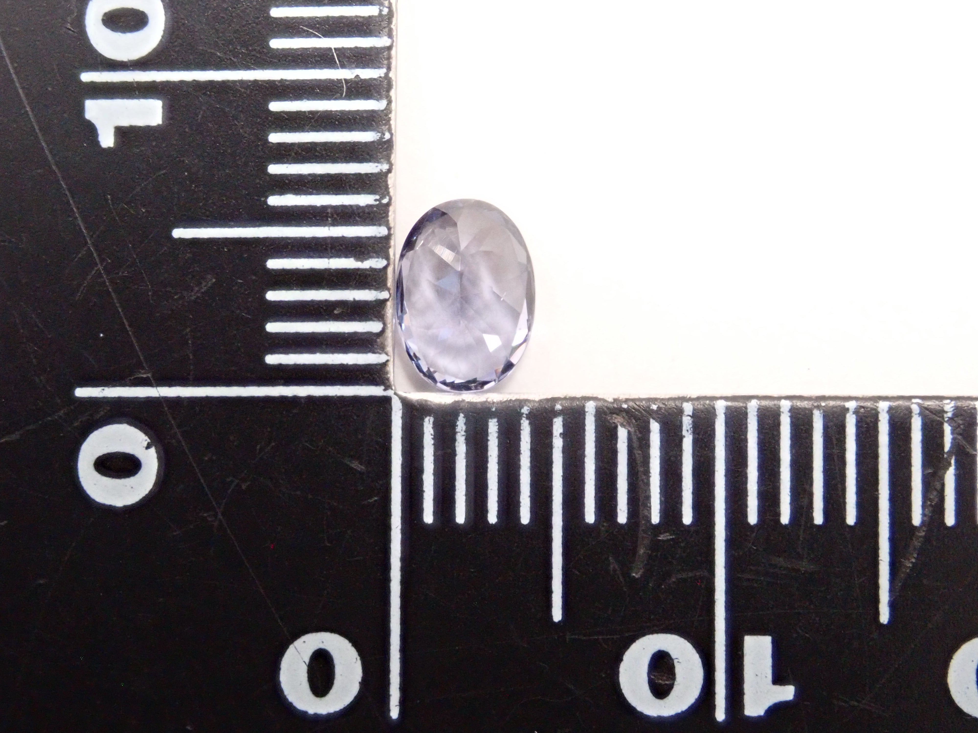 パープルスピネル 0.650ctルース