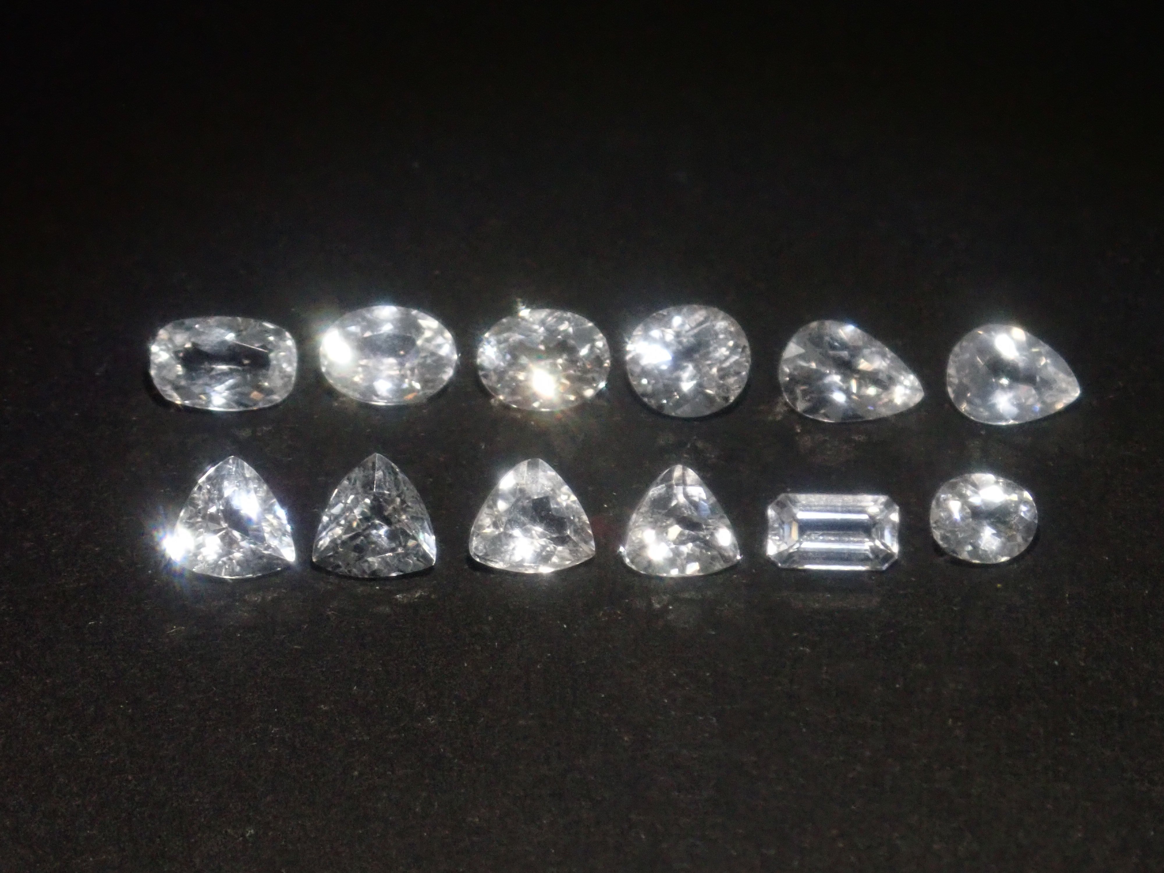 【5/23 22時販売】《限定12石》ロシア産フェナカイト1石ルース(平均0.35ct)《複数購入割引有》