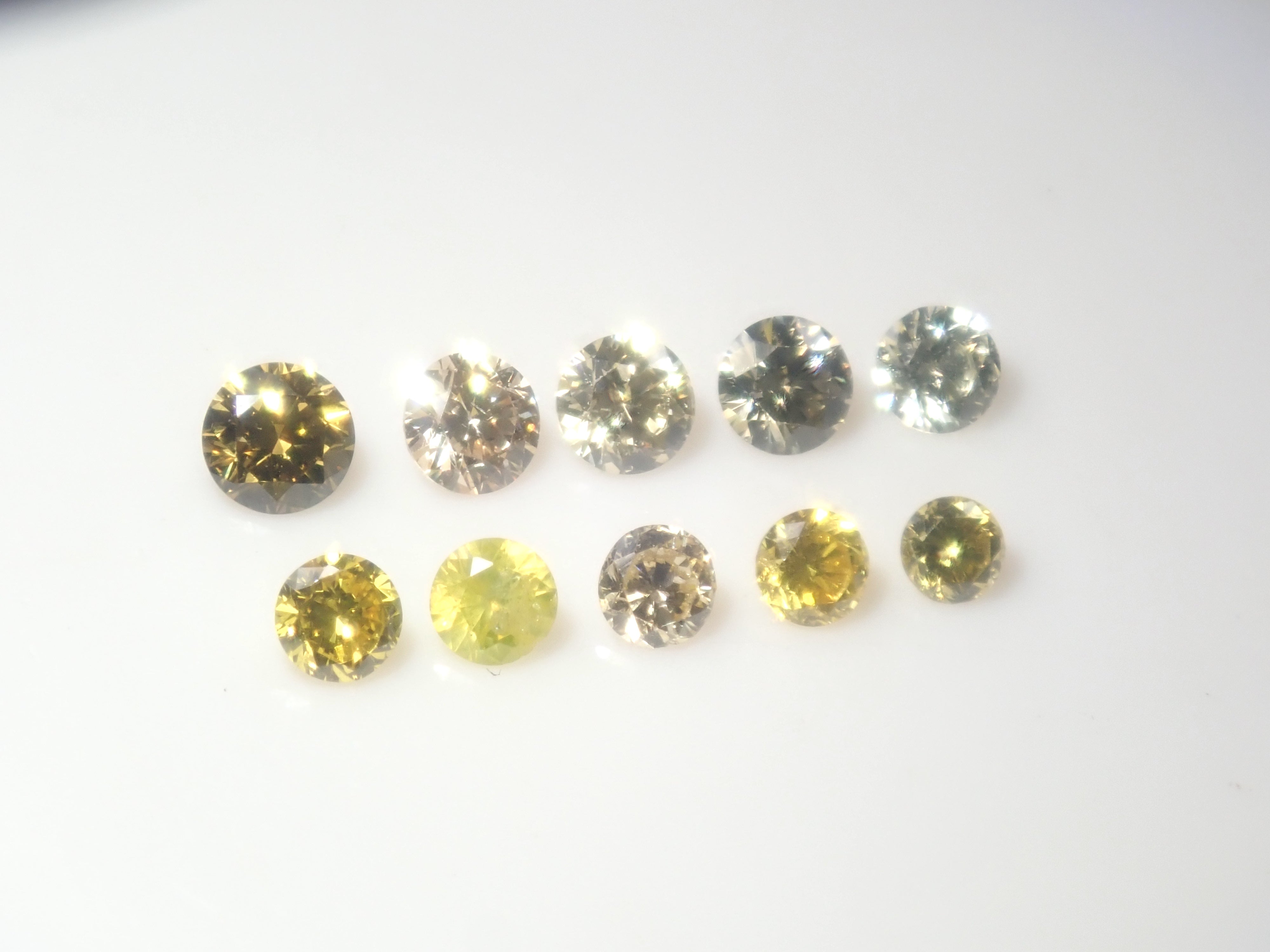 【5/29 22時販売】《限定13石》通常39,800円VVS-2/4.3mm/ソーティング付きが当たる💎イエローダイヤモンドガチャ《複数購入割引有》