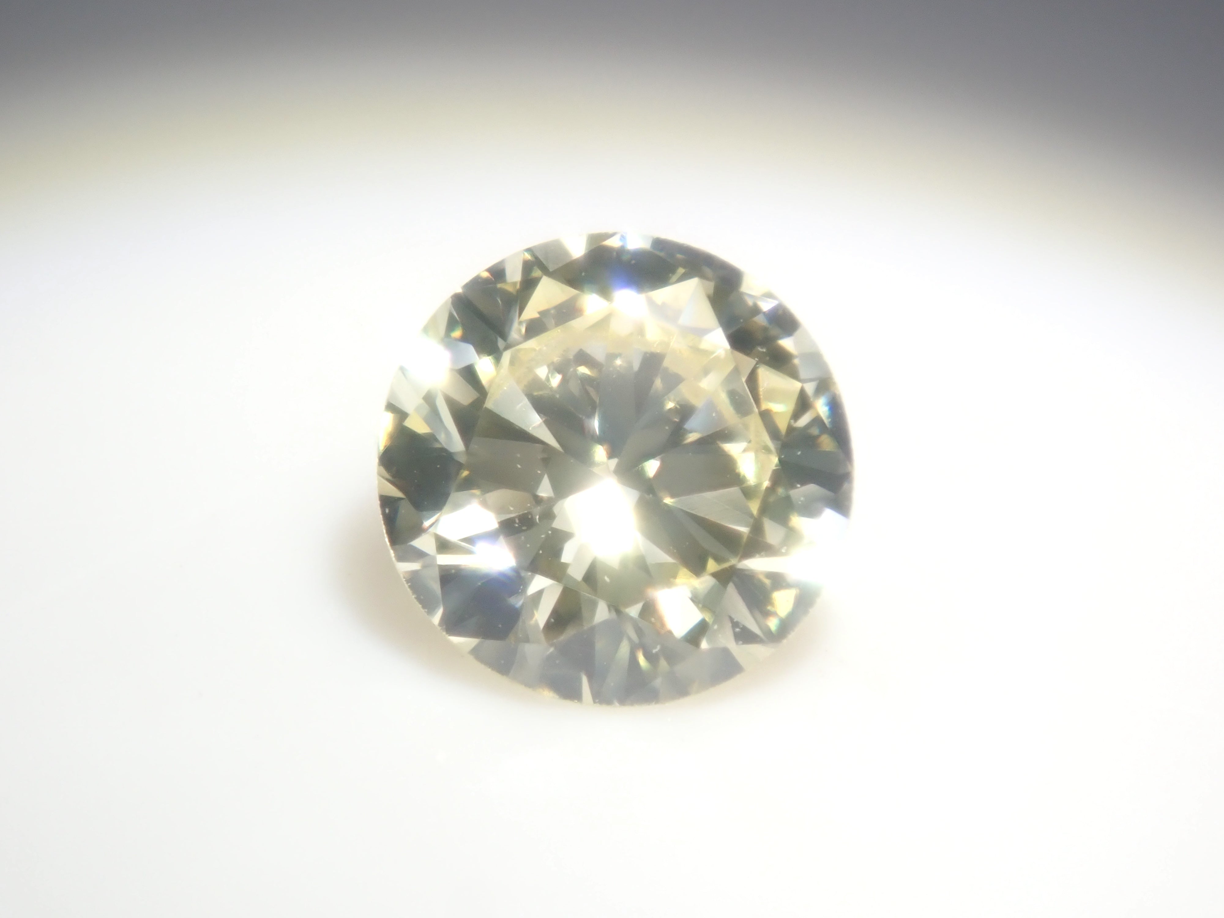 【5/29 22時販売】《限定13石》通常39,800円VVS-2/4.3mm/ソーティング付きが当たる💎イエローダイヤモンドガチャ《複数購入割引有》
