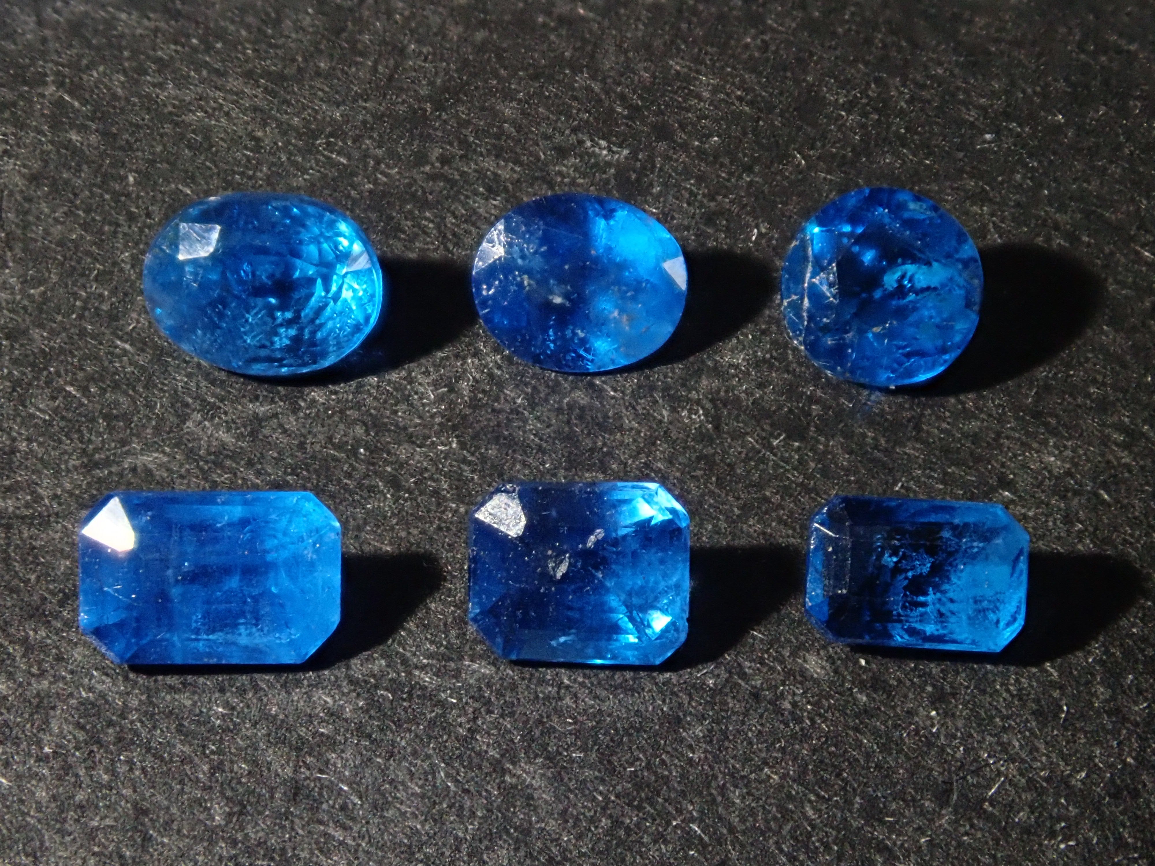 ジェムガチャ💎 アフガナイト1石 ルース(平均0.14ct)《複数購入割引有》