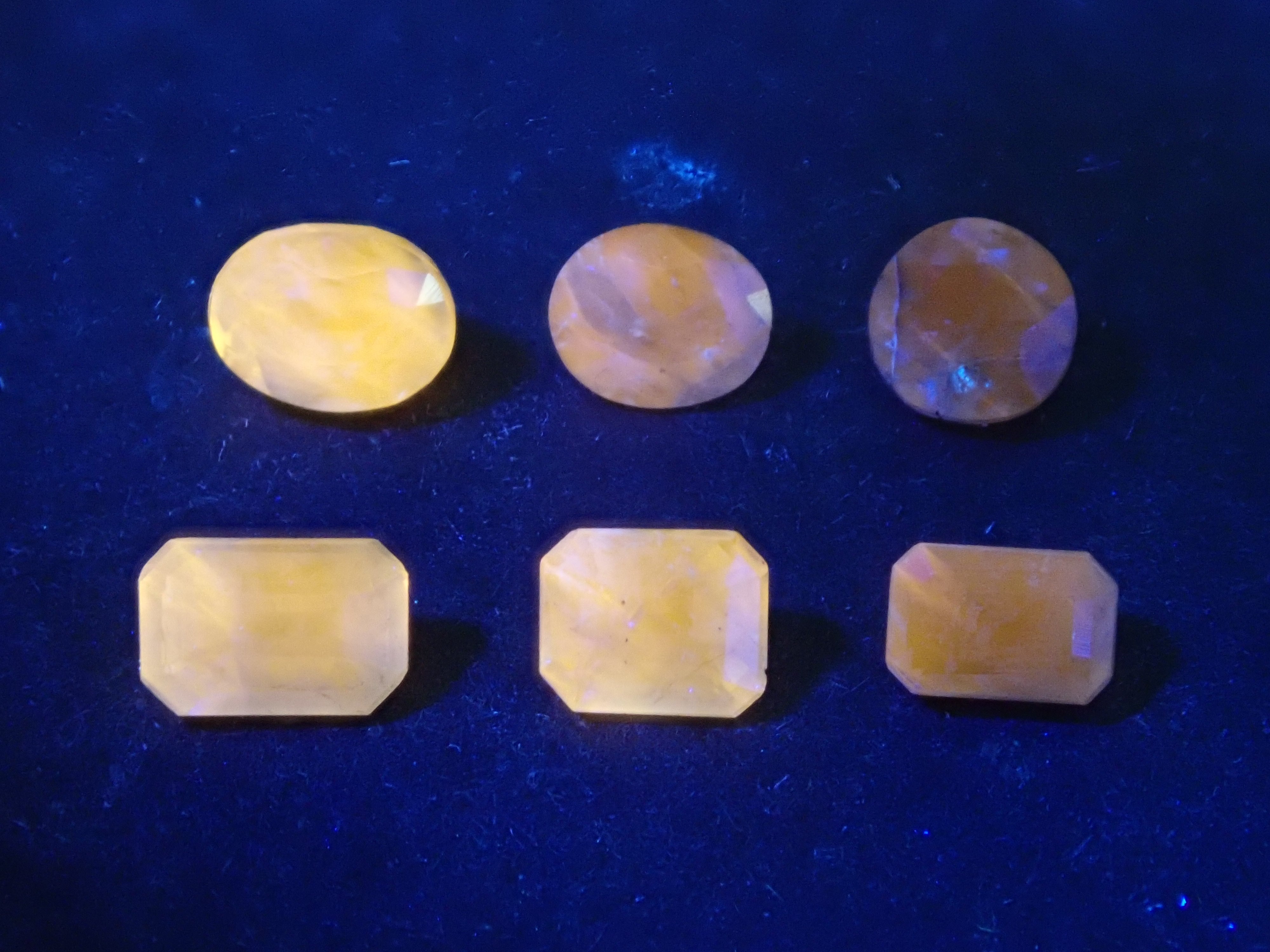 ジェムガチャ💎 アフガナイト1石 ルース(平均0.14ct)《複数購入割引有》