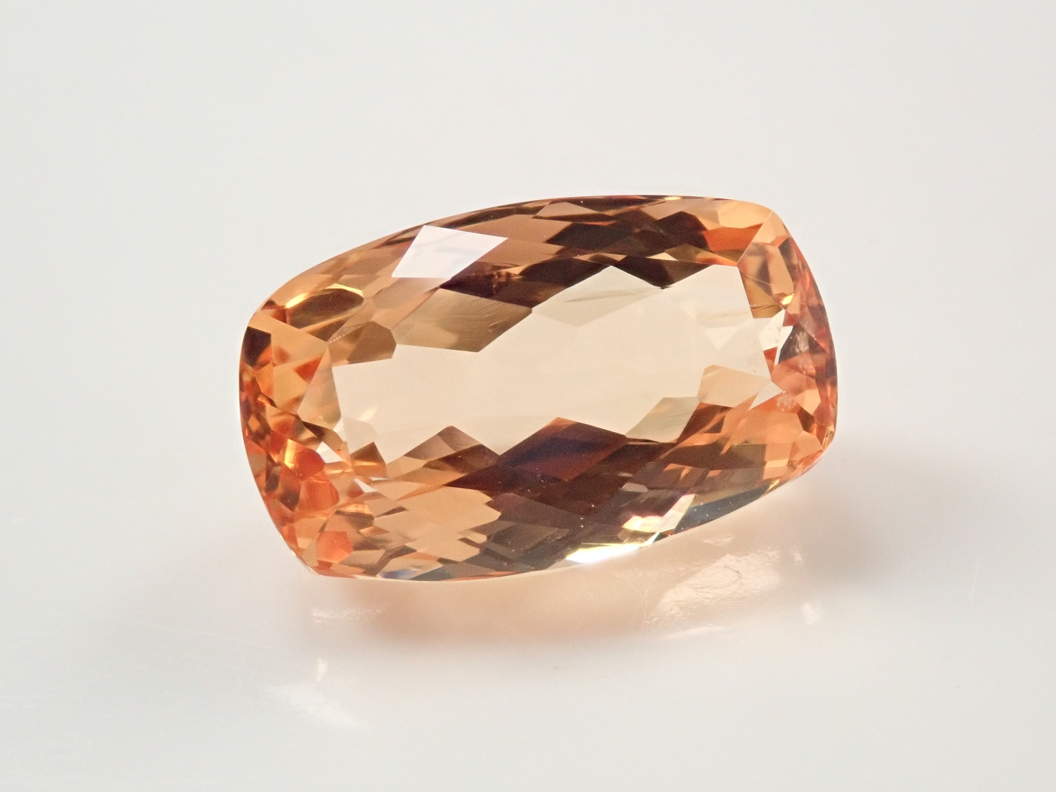 【12559339掲載】ブラジル産インペリアルトパーズ 4.321ctルース