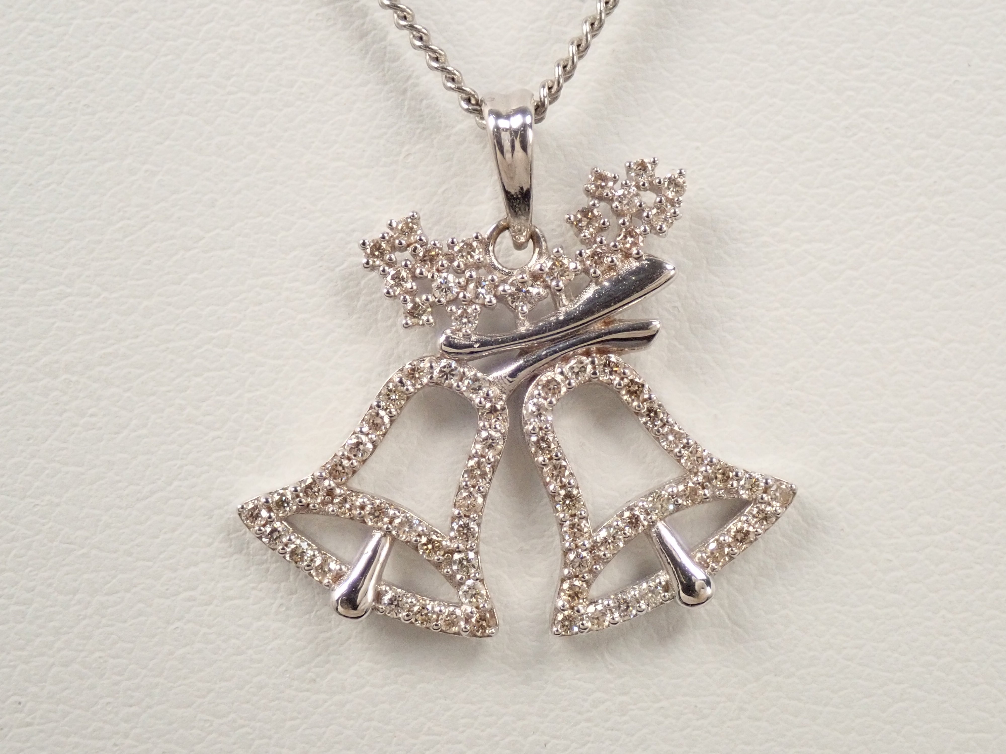 K18WG ダイヤモンド 0.5ct ペンダント(ネックレス)