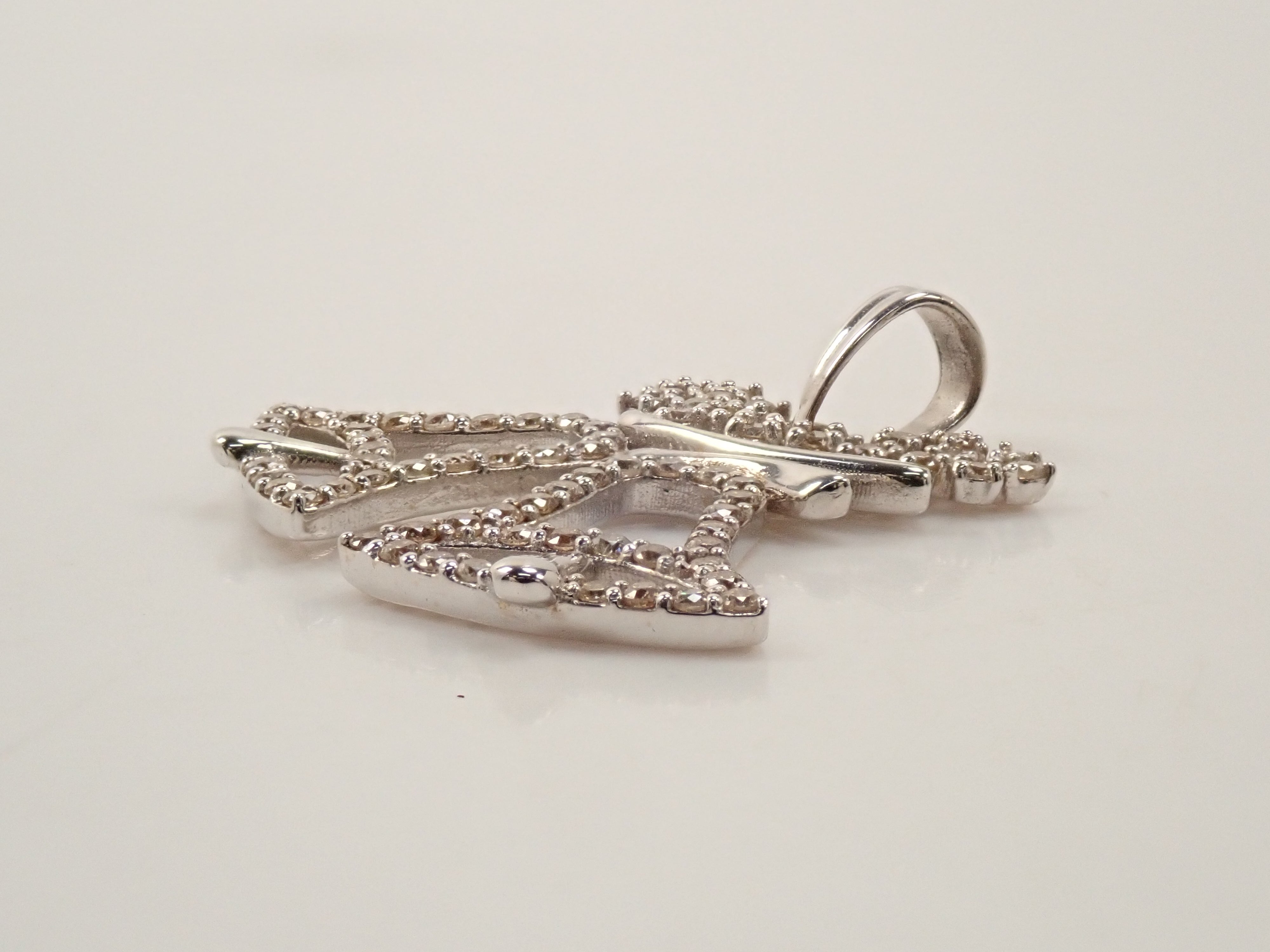 K18WG ダイヤモンド 0.5ct ペンダント(ネックレス)