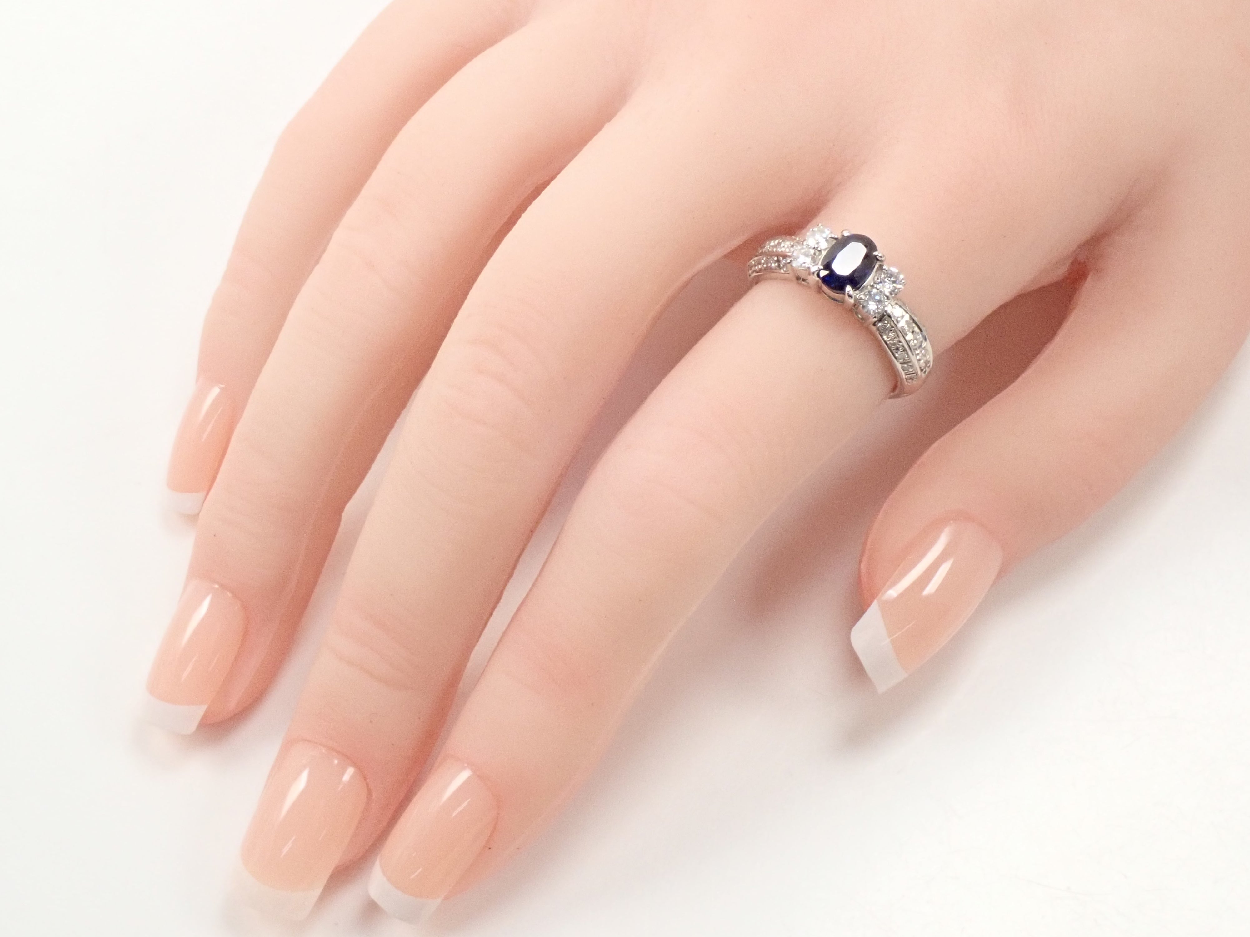 【22602609掲載】【カラフリ】Pt900 マダガスカル産サファイア 0.99ct リング