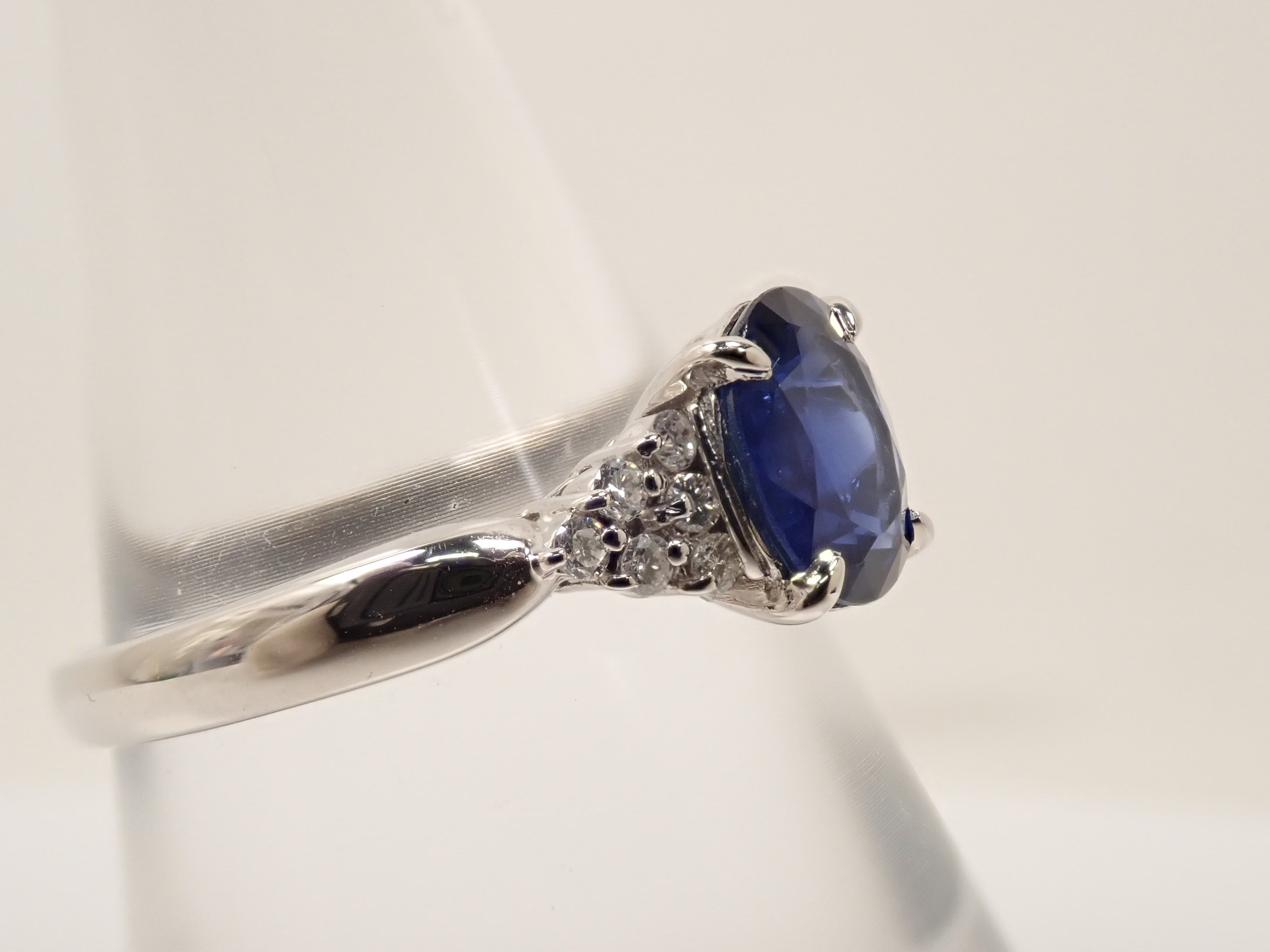 【22602610掲載】【カラフリ】Pt900 タイ産サファイア 1.33ct リング