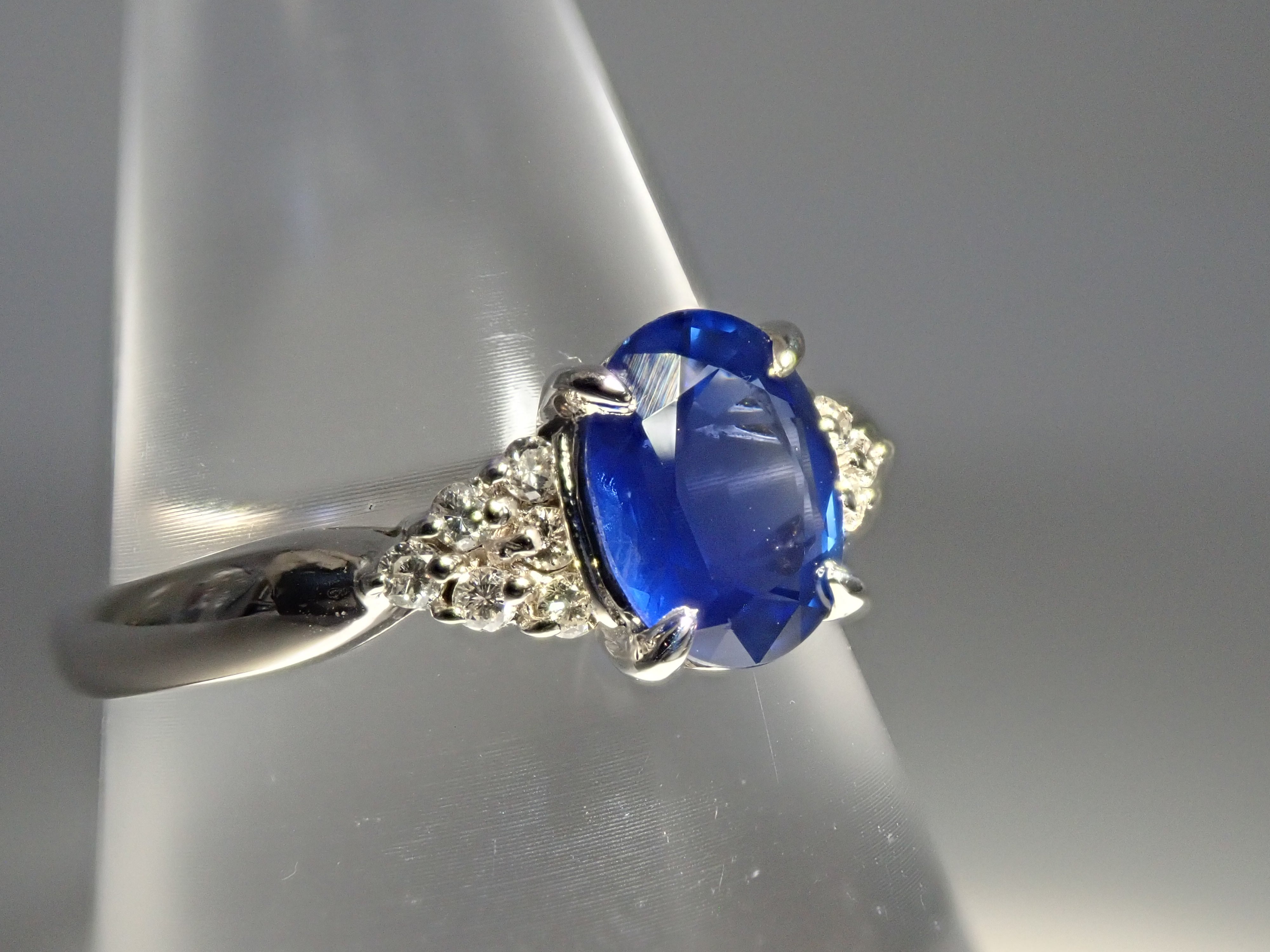 【22602610掲載】【カラフリ】Pt900 タイ産サファイア 1.33ct リング