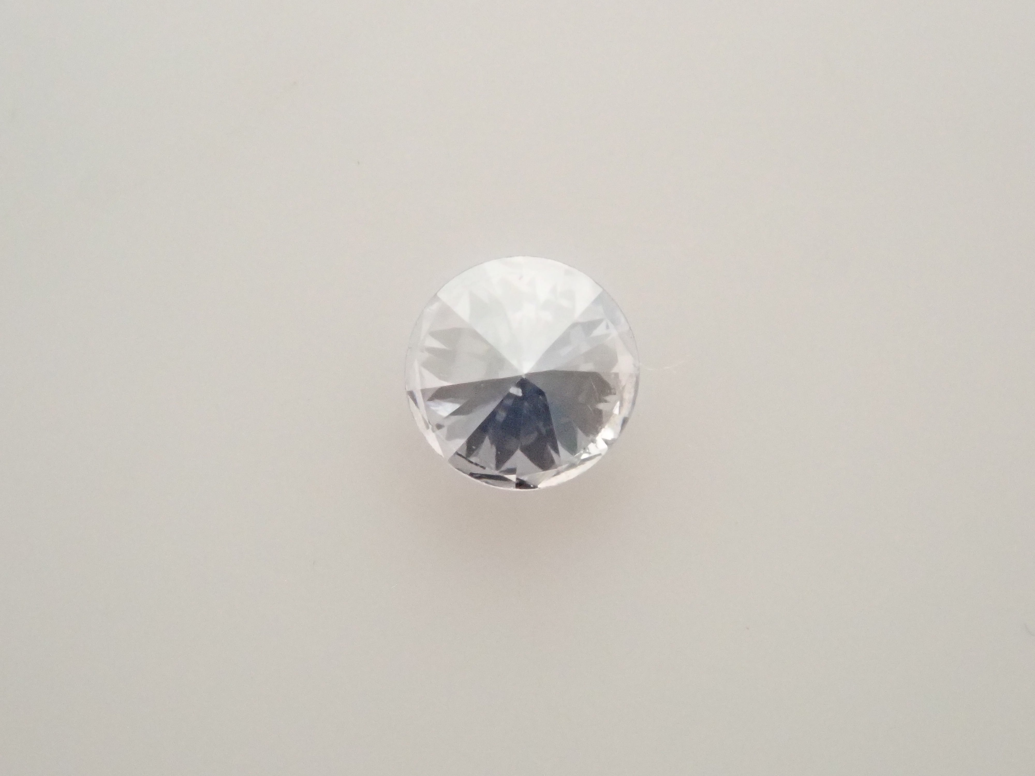 【32501929掲載】グレーダイヤモンド 0.064ctルース(LIGHT BLUISH GRAY, SI-1)