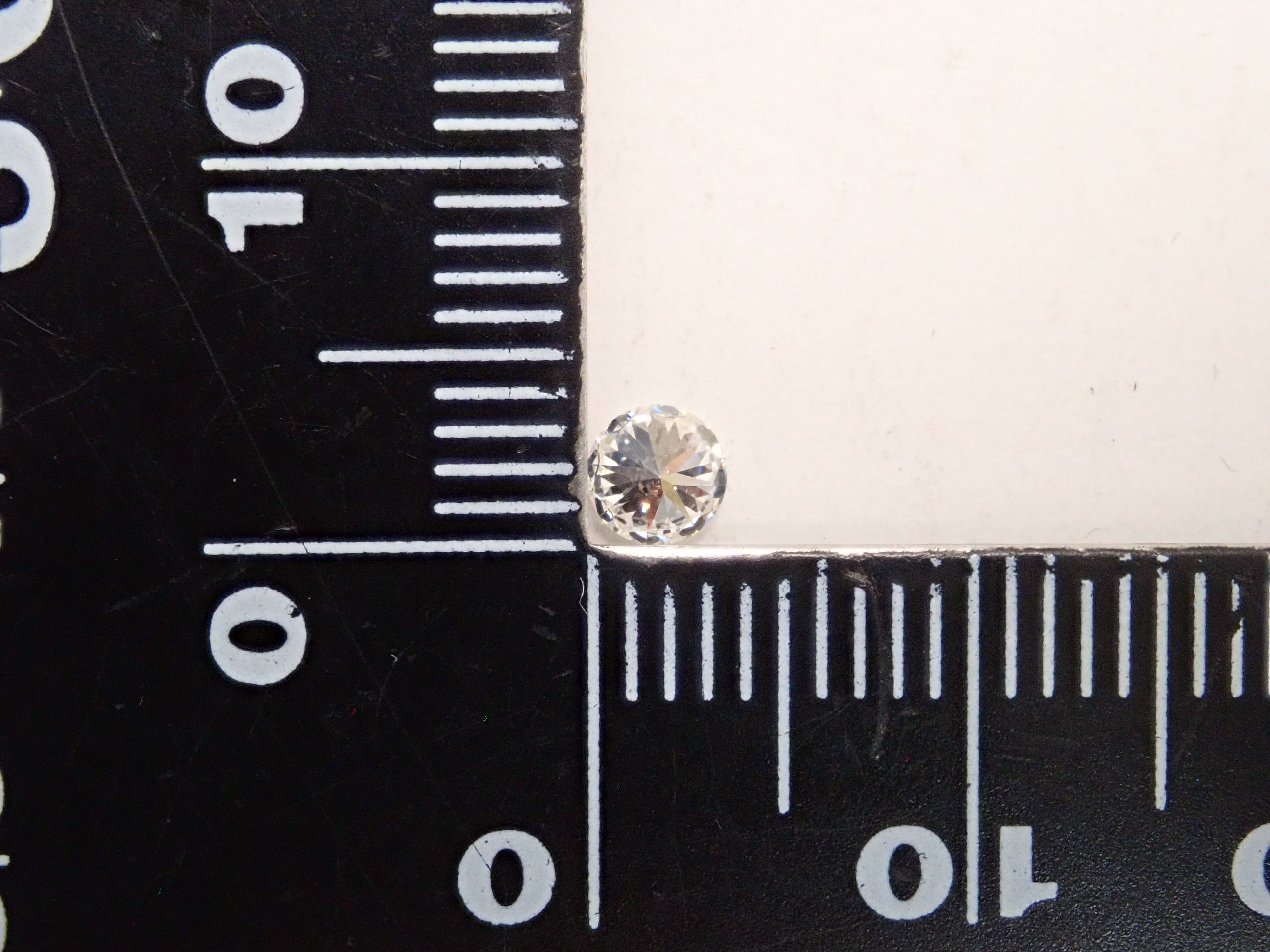 【32501932掲載】ダイヤモンド 0.192ctルース(F, VVS-2, VeryGood)