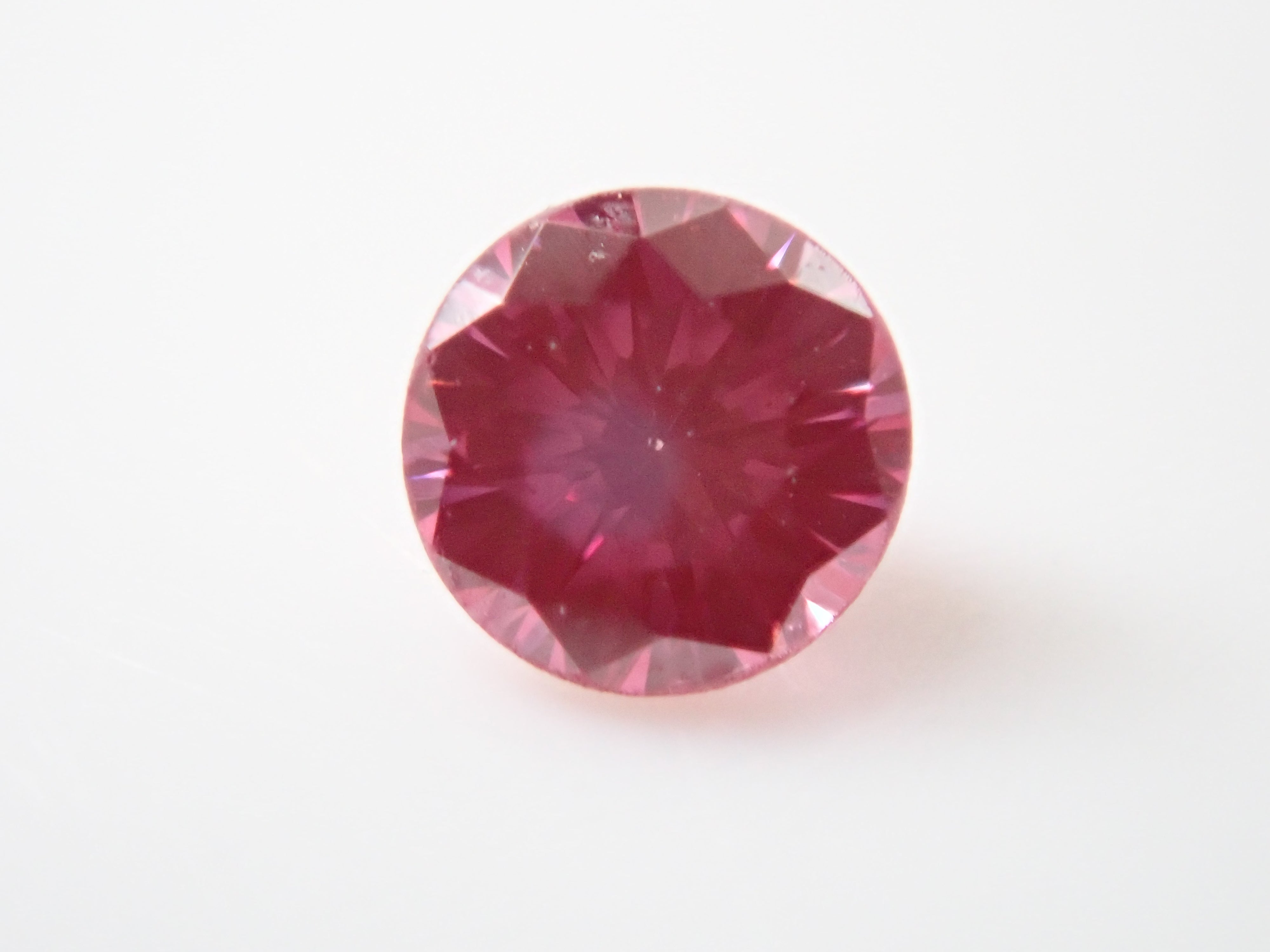 ピンクダイヤモンド(トリートメント) 0.095ctルース(FANCY PURPLISH PURPLISH PINK, SI1)