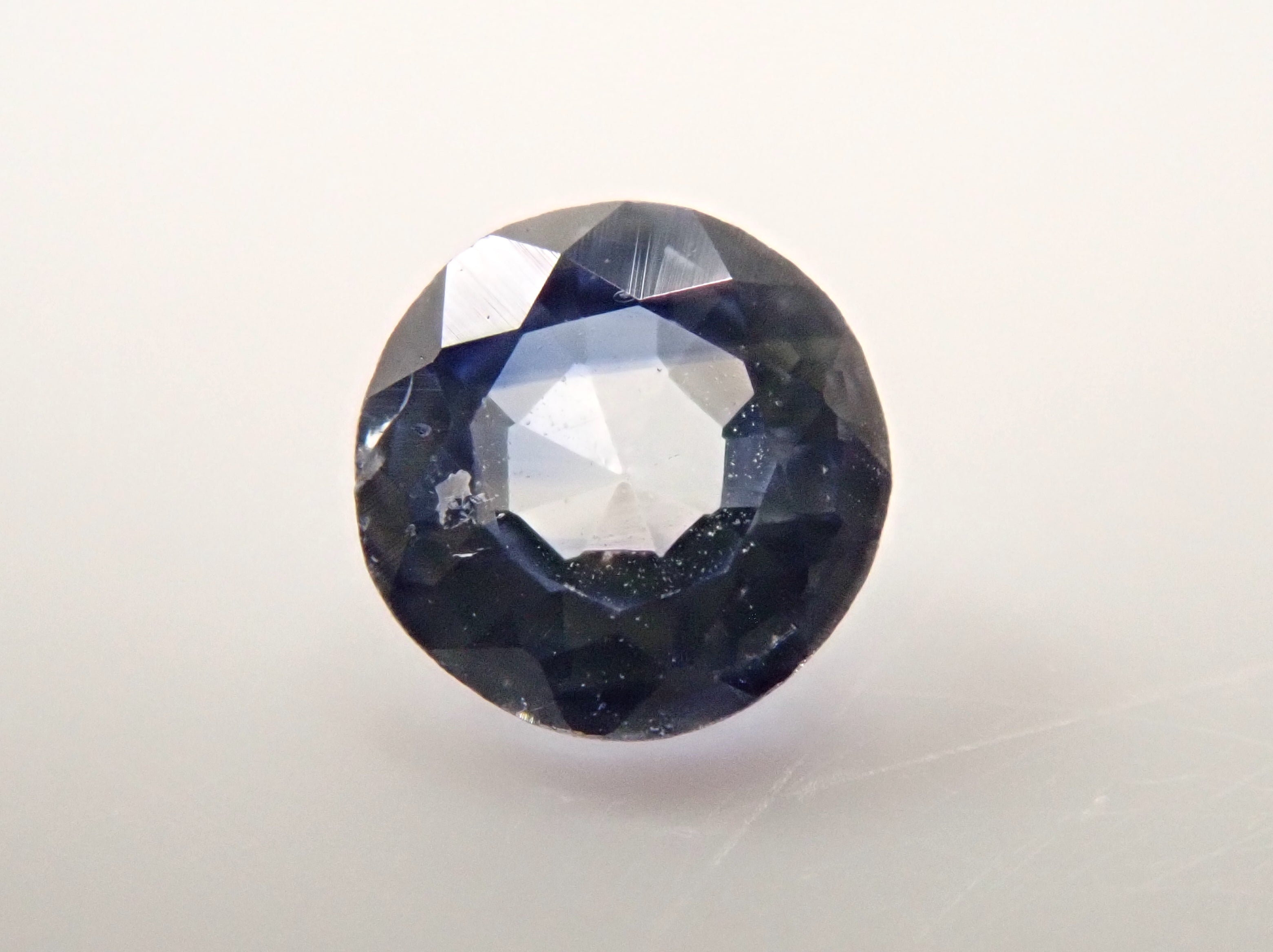 【抽選販売0531_03】カシミール産非加熱サファイア 2.7mm/0.090ctルース GIA