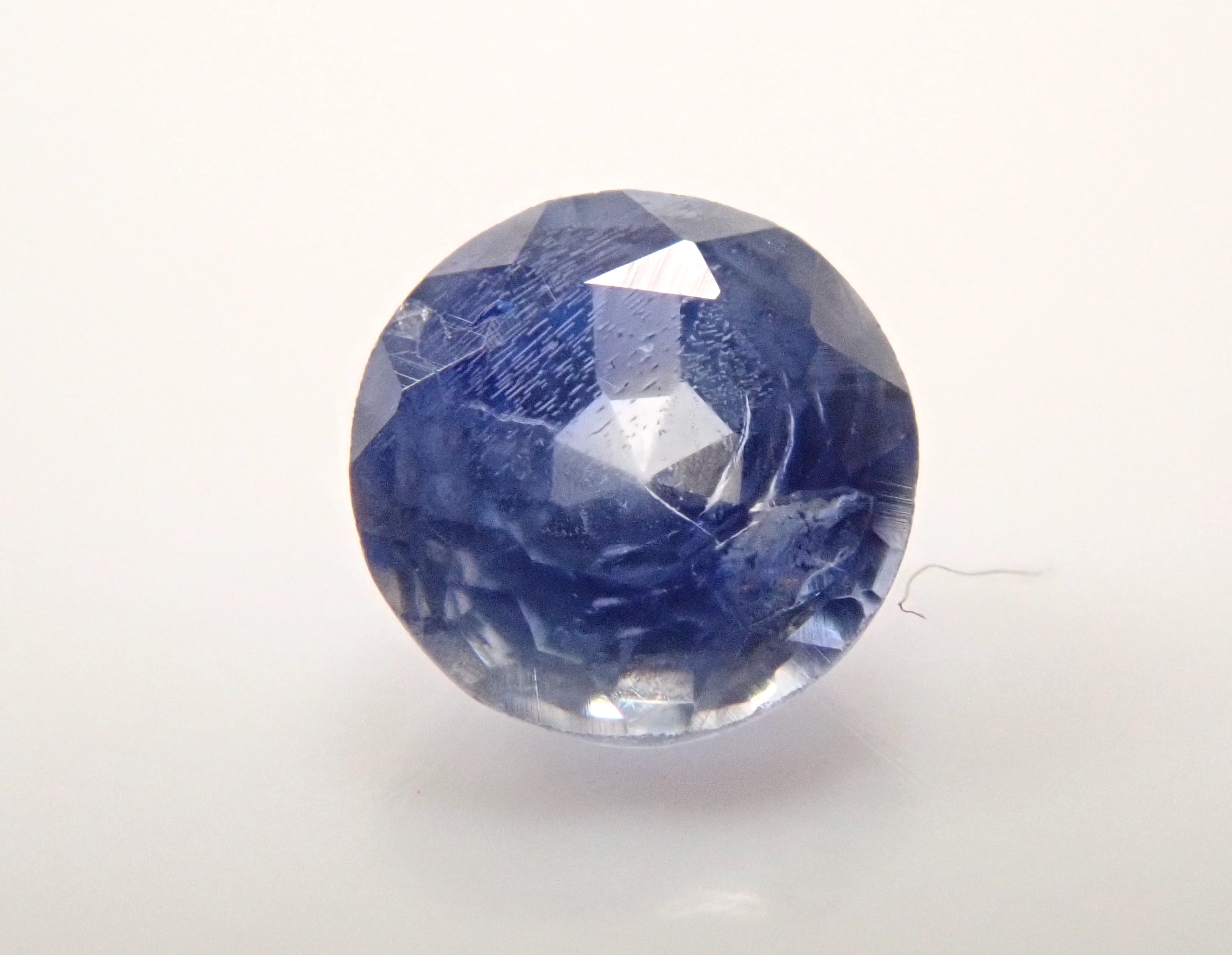 【抽籤販售0531_04】喀什米爾未經加熱藍寶石 2.6mm/0.100ct 裸石 GIA