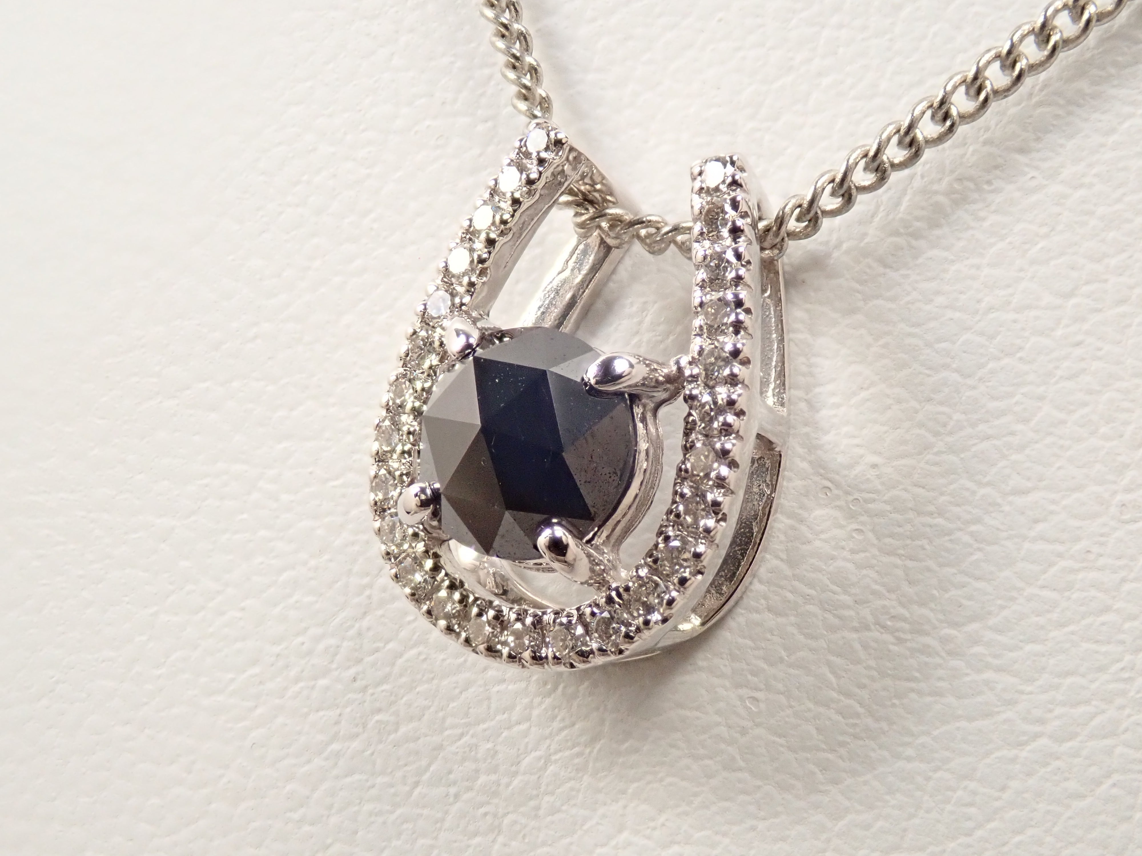 【22602612掲載】【カラフリ】K14WG ブラックダイヤモンド 0.89ct ペンダントトップ(ネックレストップ)