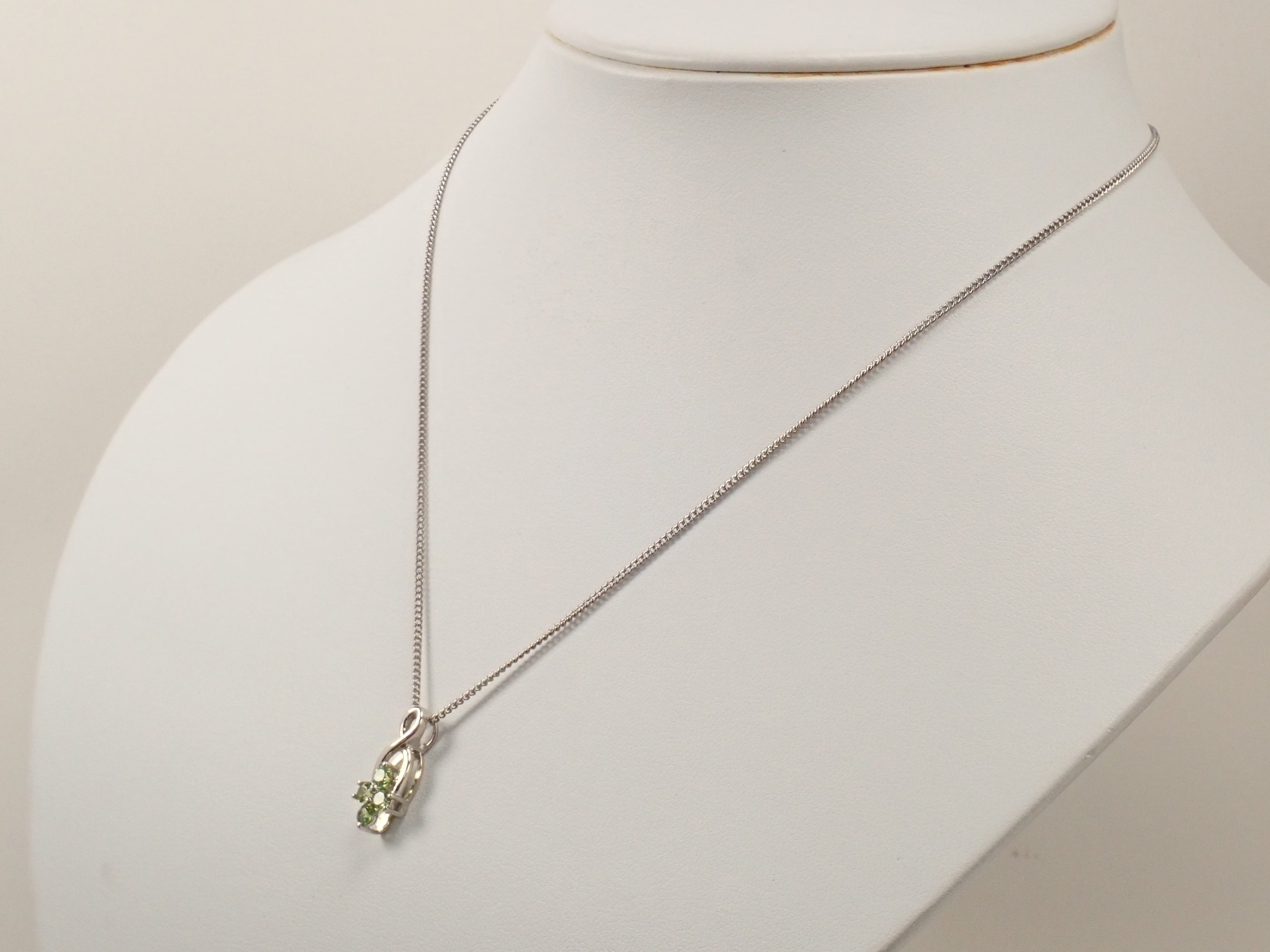 【6/14 22時販売】【カラフリ】Pt950 デマントイドガーネット 0.50ct ペンダントトップ(ネックレストップ) 鑑別書