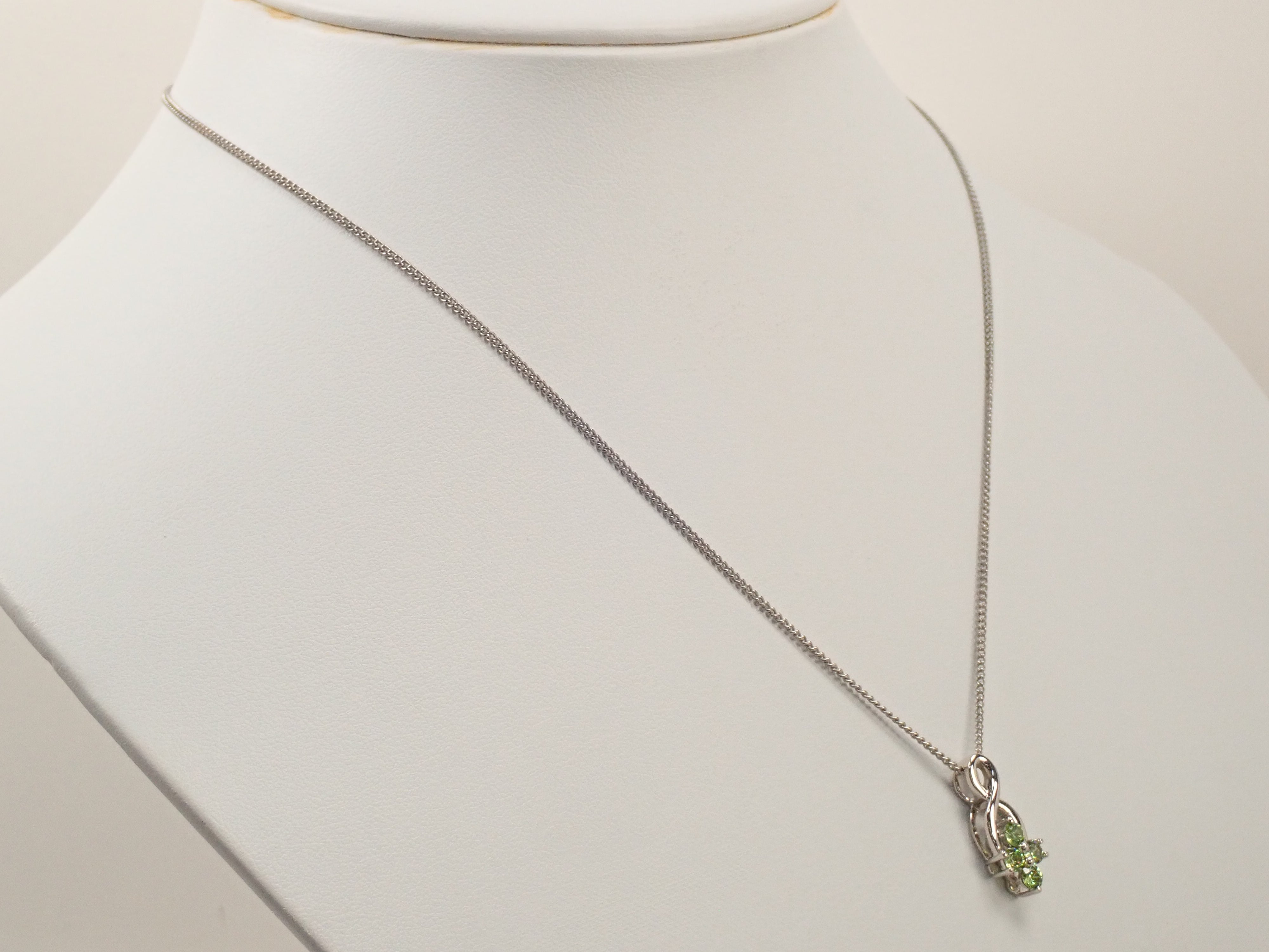 【6/14 22時販売】【カラフリ】Pt950 デマントイドガーネット 0.50ct ペンダントトップ(ネックレストップ) 鑑別書