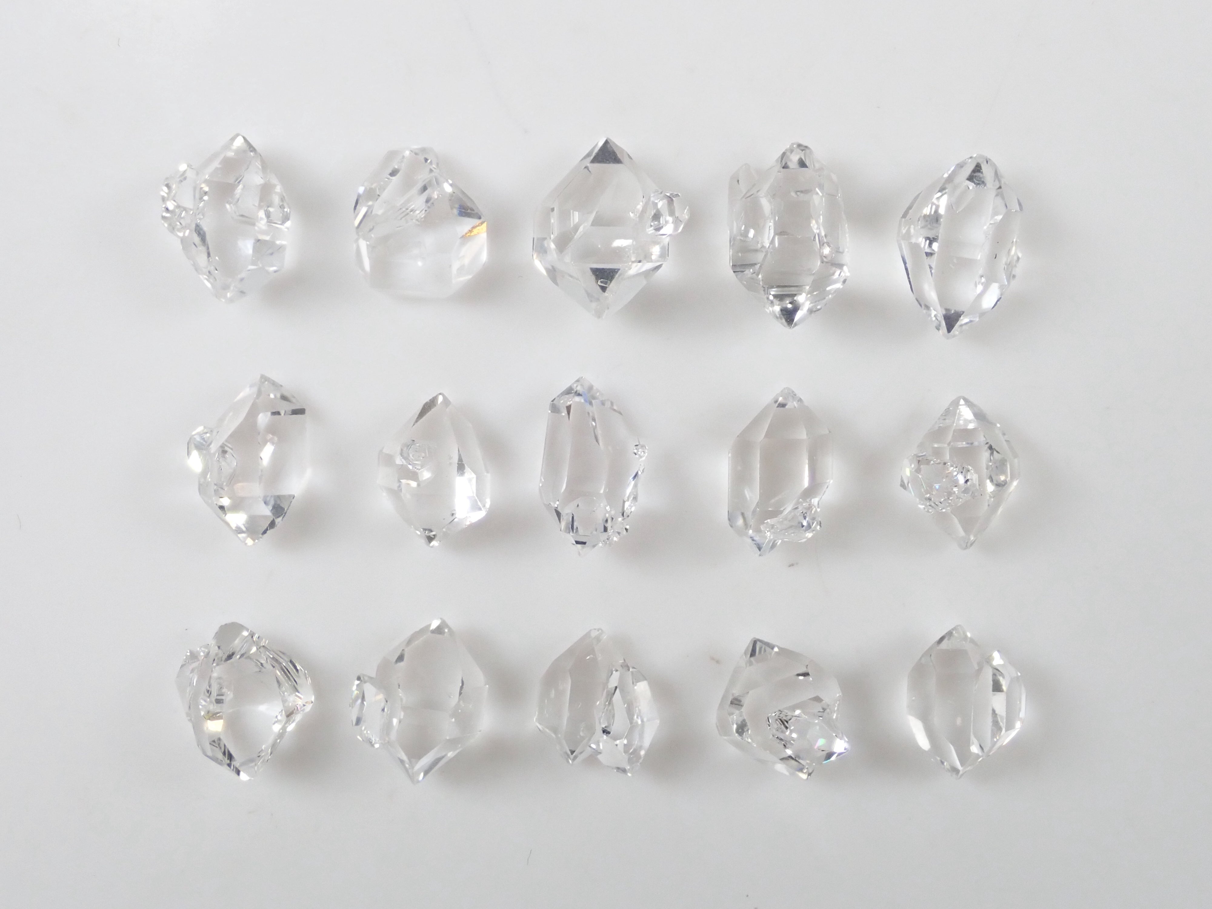1顆美國赫基默鑽石(水晶)💎(生育型)《多買有優惠》
