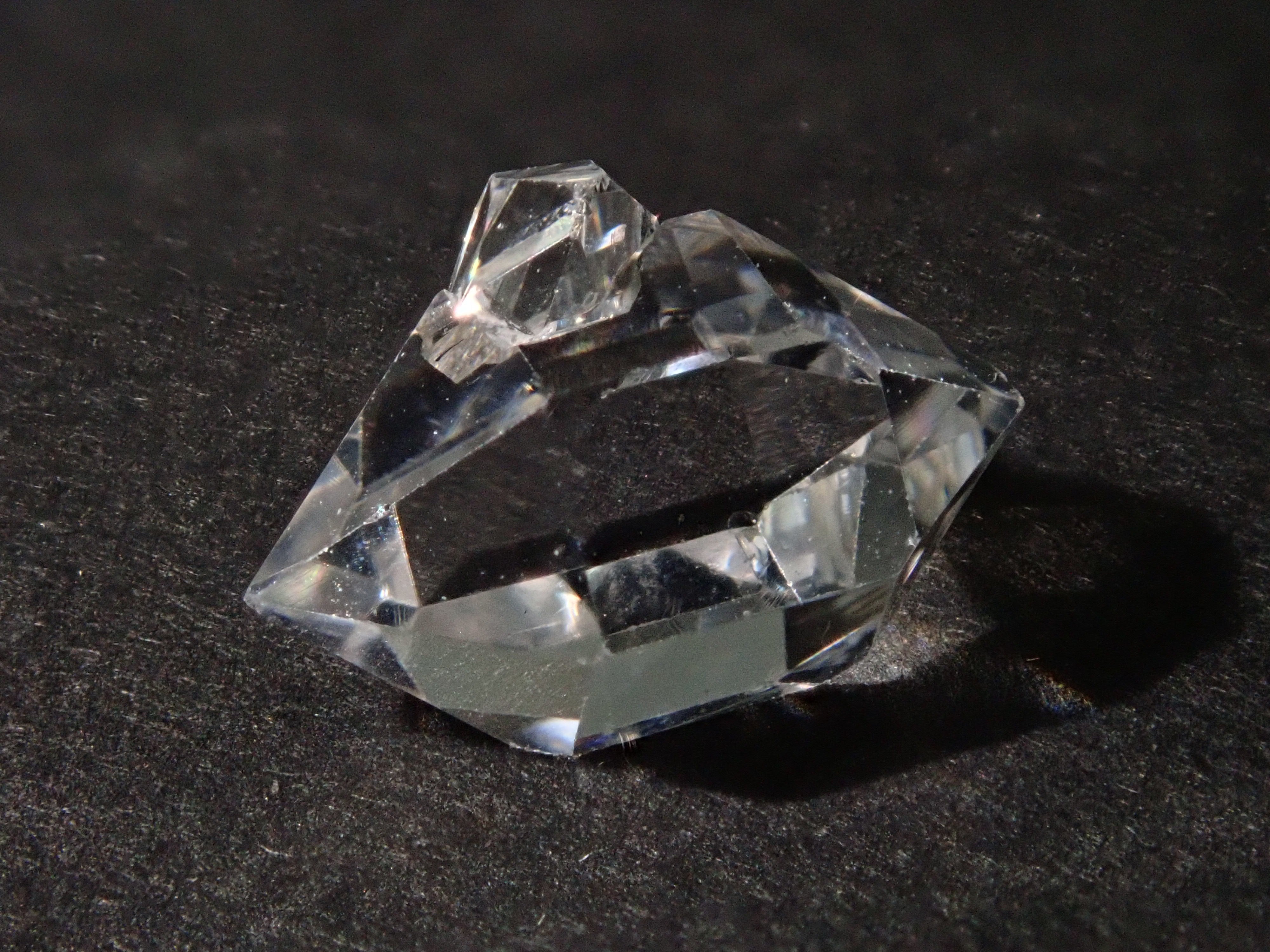 1顆美國赫基默鑽石(水晶)💎(生育型)《多買有優惠》