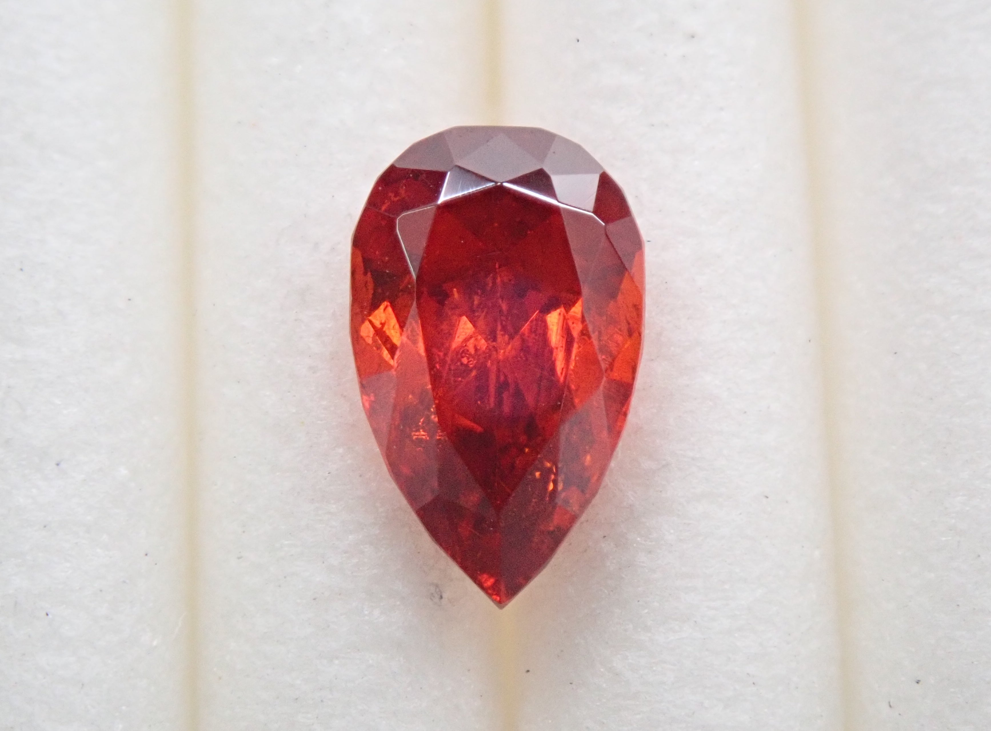 【11/1 22時販売】タンザニア産ウルツァイト 0.567ctルース 日独鑑