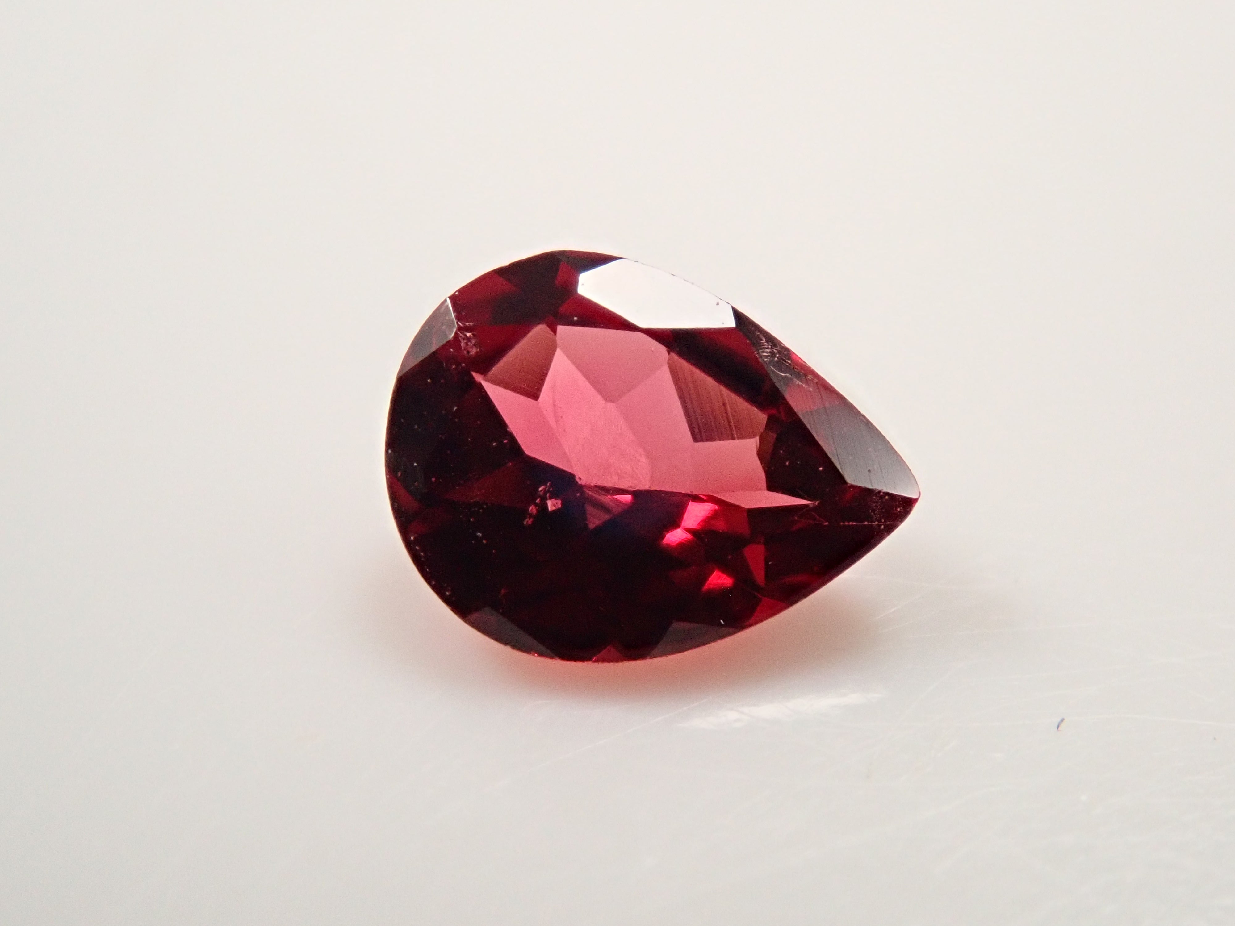 ミャンマー産レッドスピネル 0.266ctルース