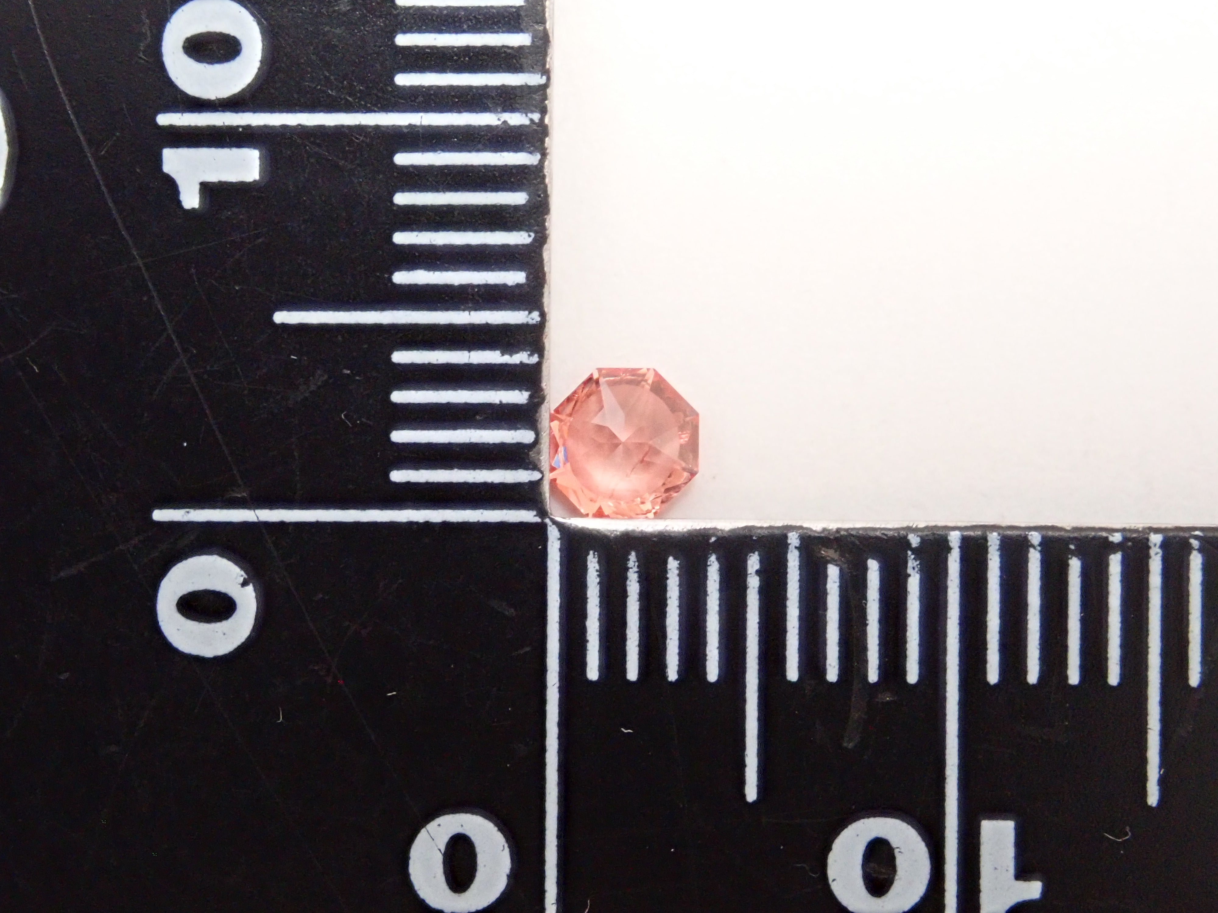 オレンジスピネル 0.225ctルース