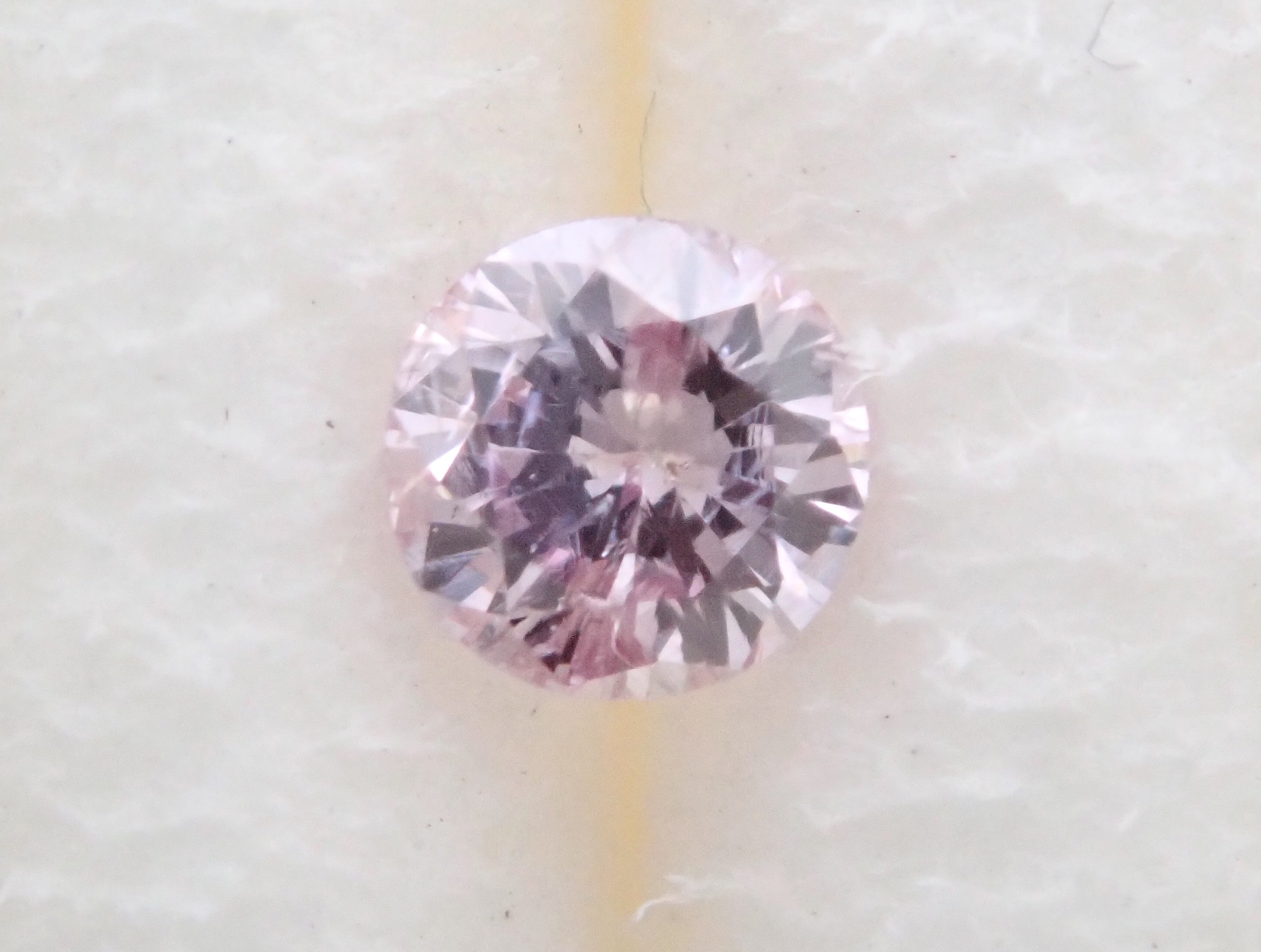 【5/6 22時販売】《限定23石》フォスフォフィライトやレッドベリル0.1ctupやピンクダイヤ(FANCY LIGHT PURPLISH PINK)など含むがジェムガチャ1石《複数購入割引有》